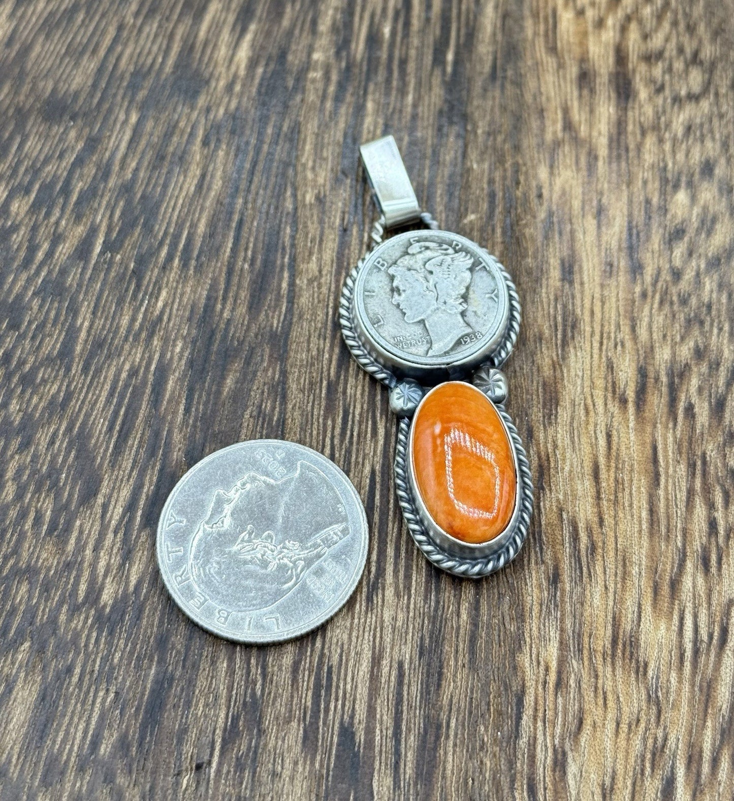 Navajo Handmade Sterling Silver Spiny Oyster Shell Liberty Dime Coin Pendant