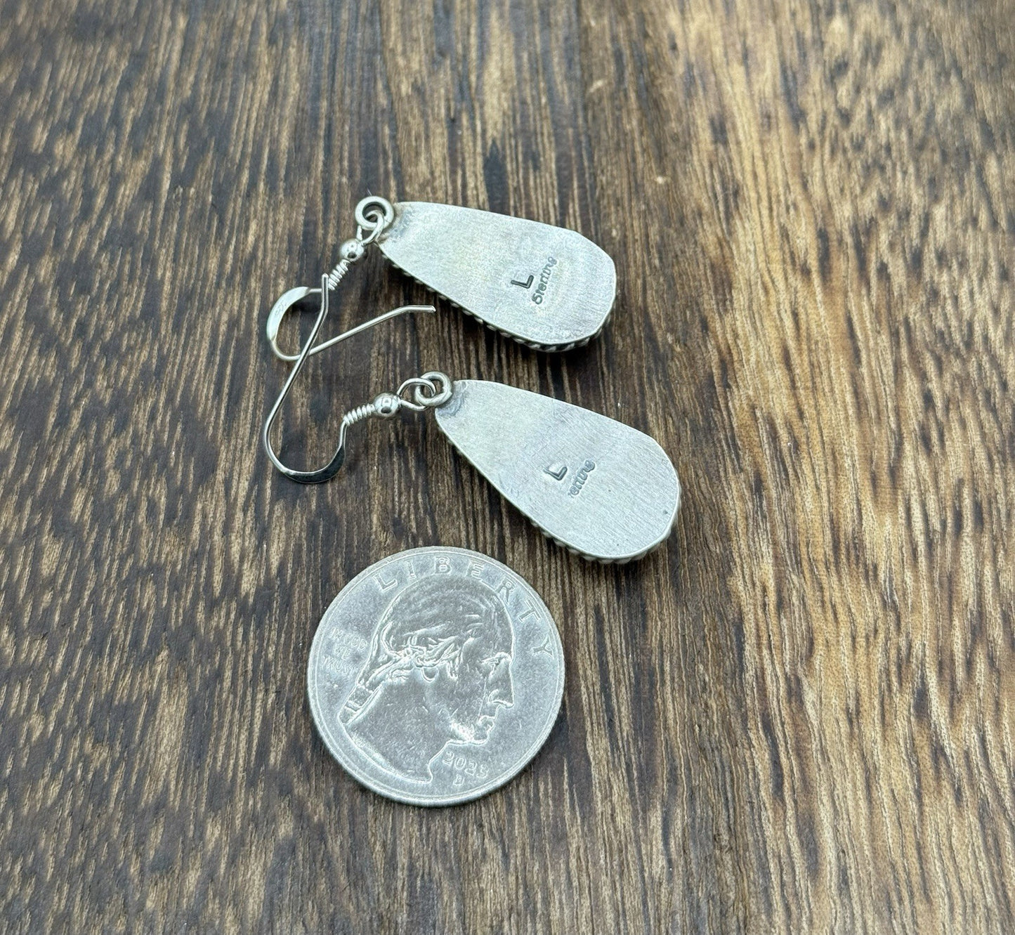 Native Navajo Handmade Sterling Silver Purple Spiny Oyster Shell Dangle Earrings