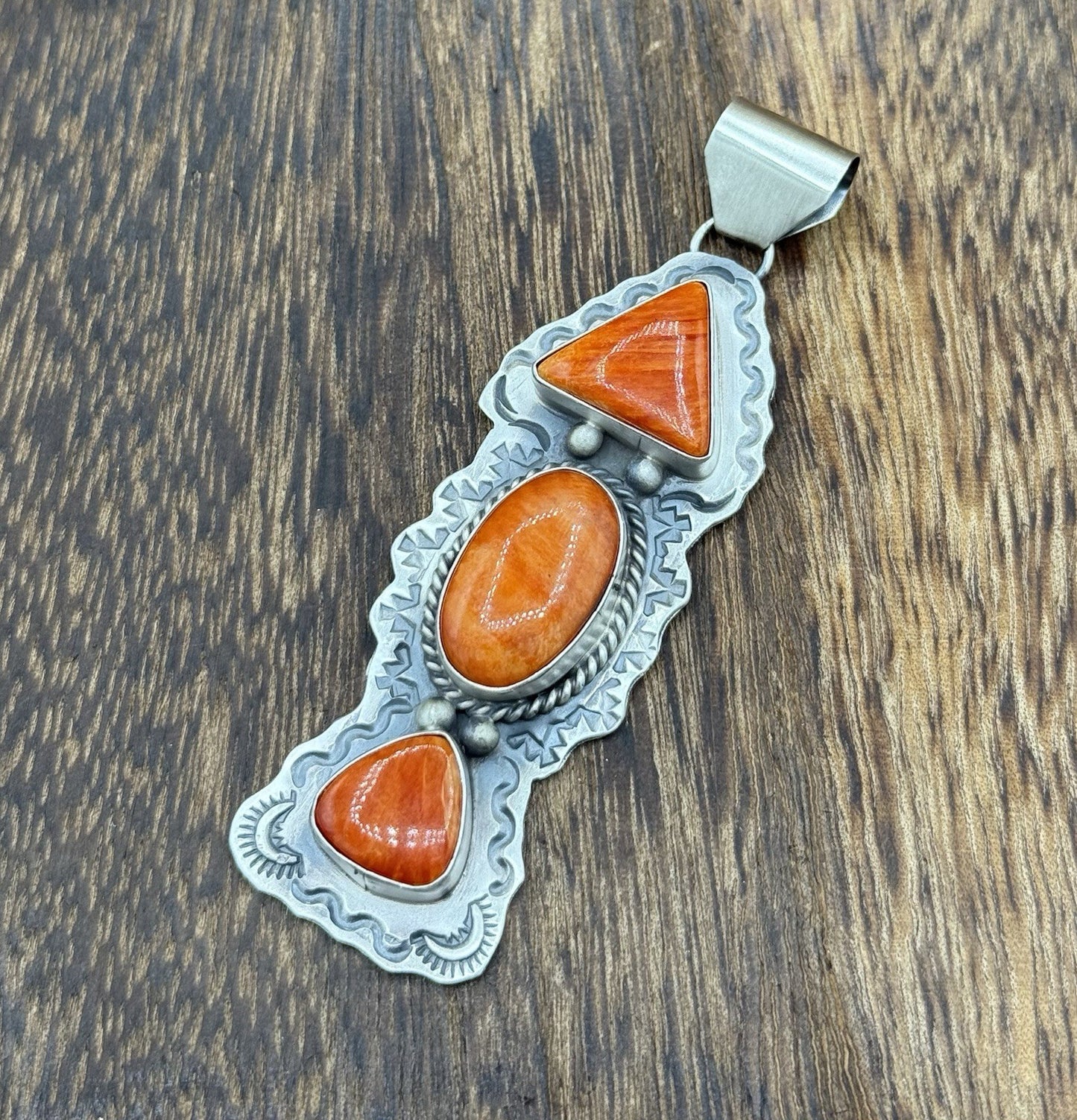 Navajo Handmade Sterling Silver Spiny Oyster Shell Stamped Drop Pendant