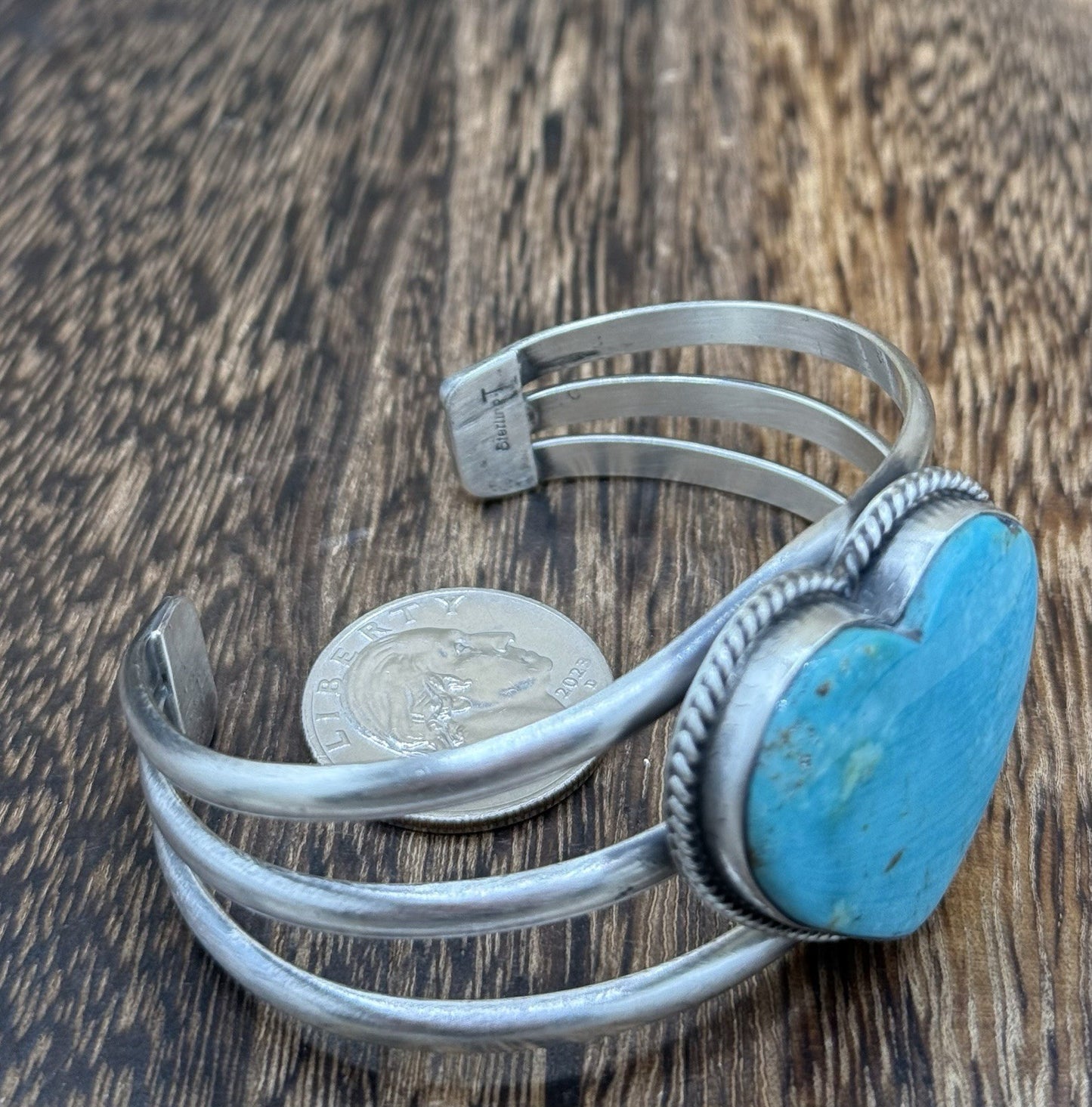 Native American Navajo Handmade Sterling Silver Kingman Turquoise Cuff Bracelet