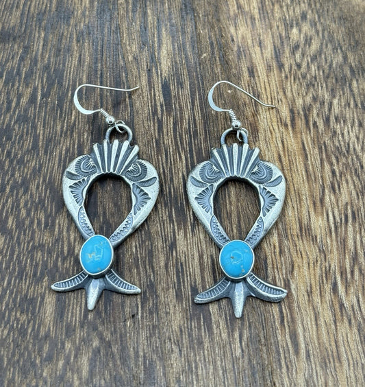 Navajo Handmade Sterling Silver Old Look Kingman Turquoise Earrings Kevin Billah