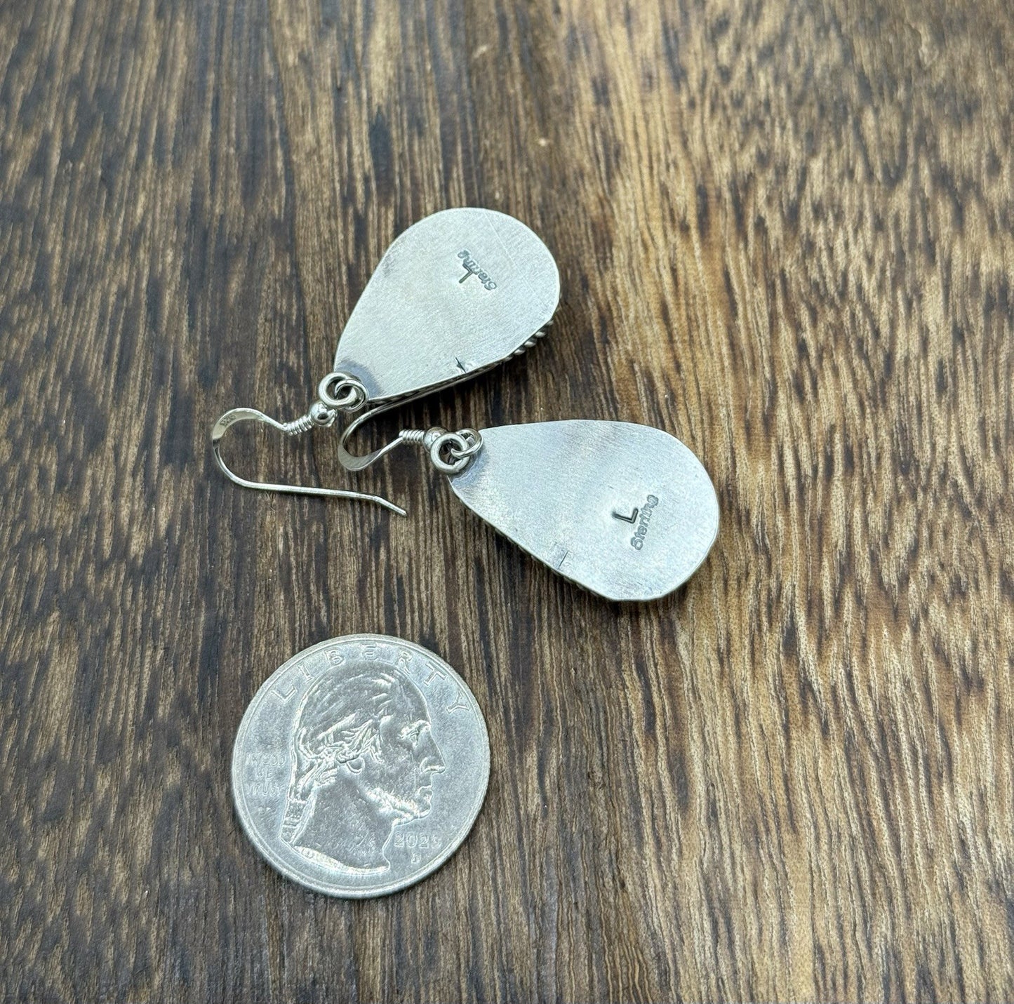 Native Navajo Handmade Sterling Silver Purple Spiny Oyster Shell Dangle Earrings