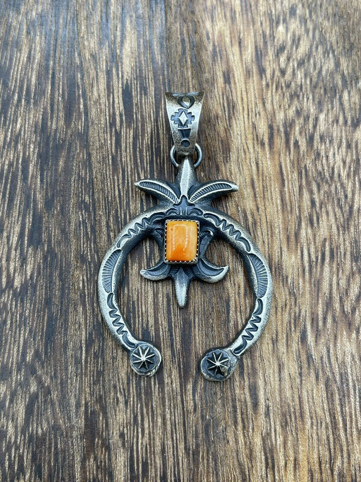 Native American Indian Navajo Handmade Silver Old Look Spiny Oyster Naja Pendant