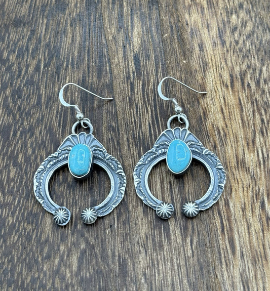 Navajo Handmade Sterling Silver Old Look Kingman Turquoise Earrings Kevin Billah