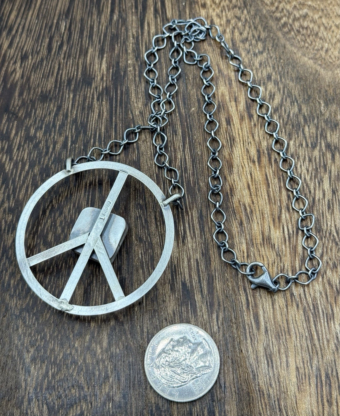 Navajo handmade Sterling Silver Spiny Oyster Shell Peace Hippie Necklace 18β