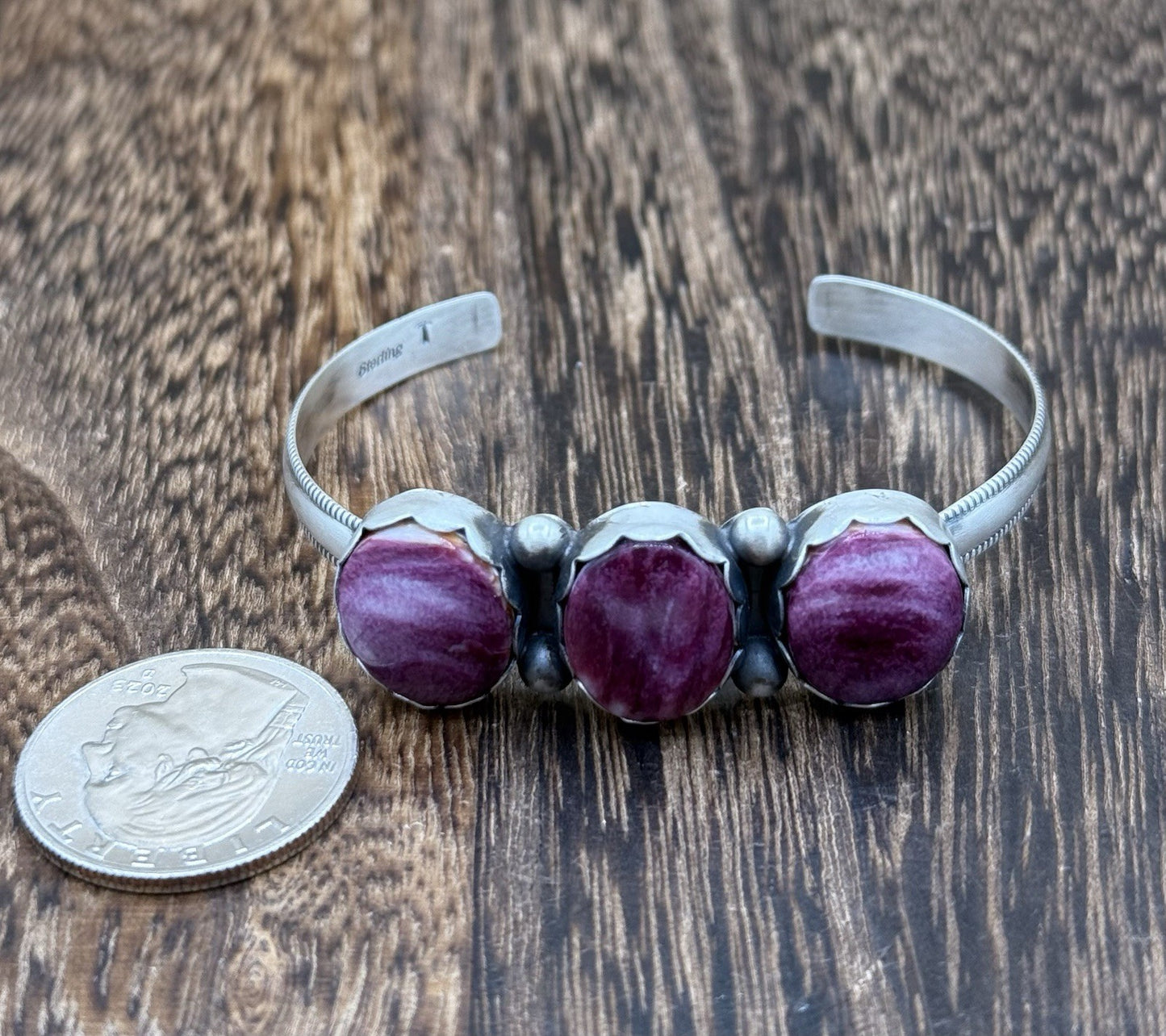 Navajo Handmade Sterling Silver Purple Spiny Oyster Shell Stacker Cuff Bracelet