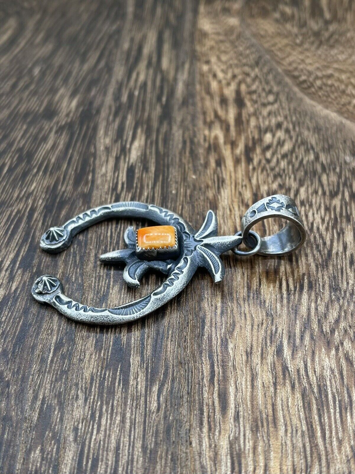 Native American Indian Navajo Handmade Silver Old Look Spiny Oyster Naja Pendant