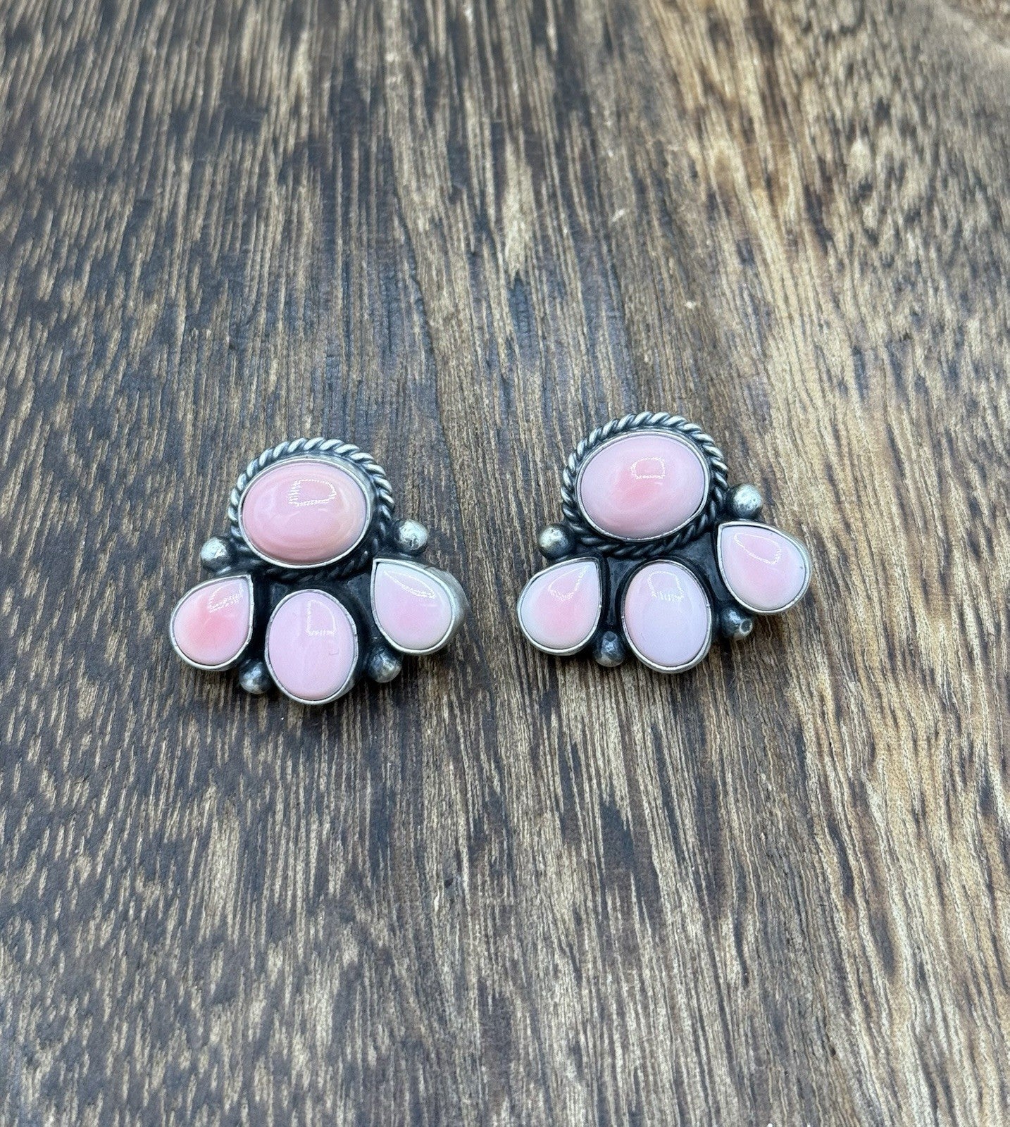 Native Navajo Handmade Sterling Silver Pink Conch Shell Cluster Earrings