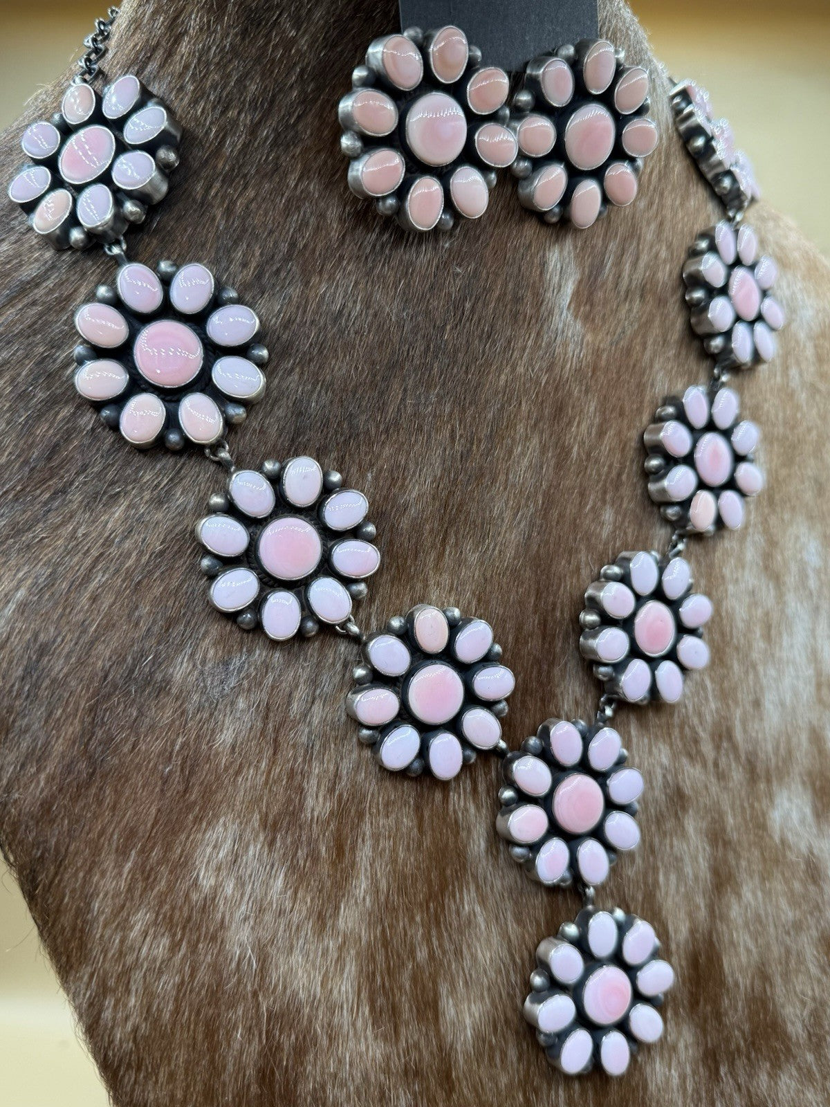 Navajo Handmade Sterling Silver Pink Conch Cluster Lariat Dangle Necklace 24”