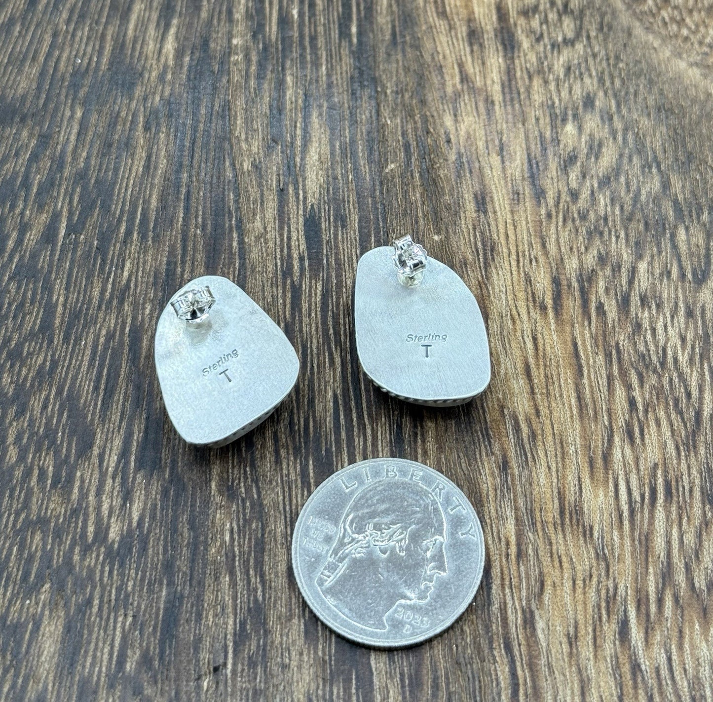 Navajo Handmade Sterling Silver Orange Spiny Oyster Shell Post Stud Earrings