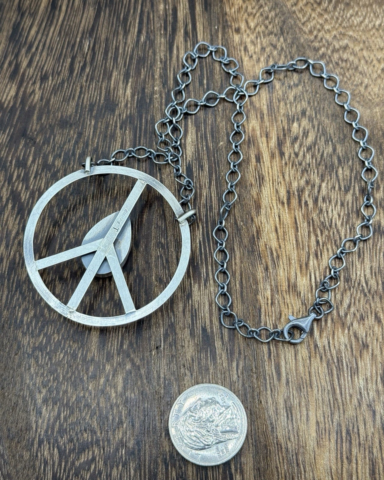 Navajo handmade Sterling Silver Spiny Oyster Shell Peace Hippie Necklace 18β