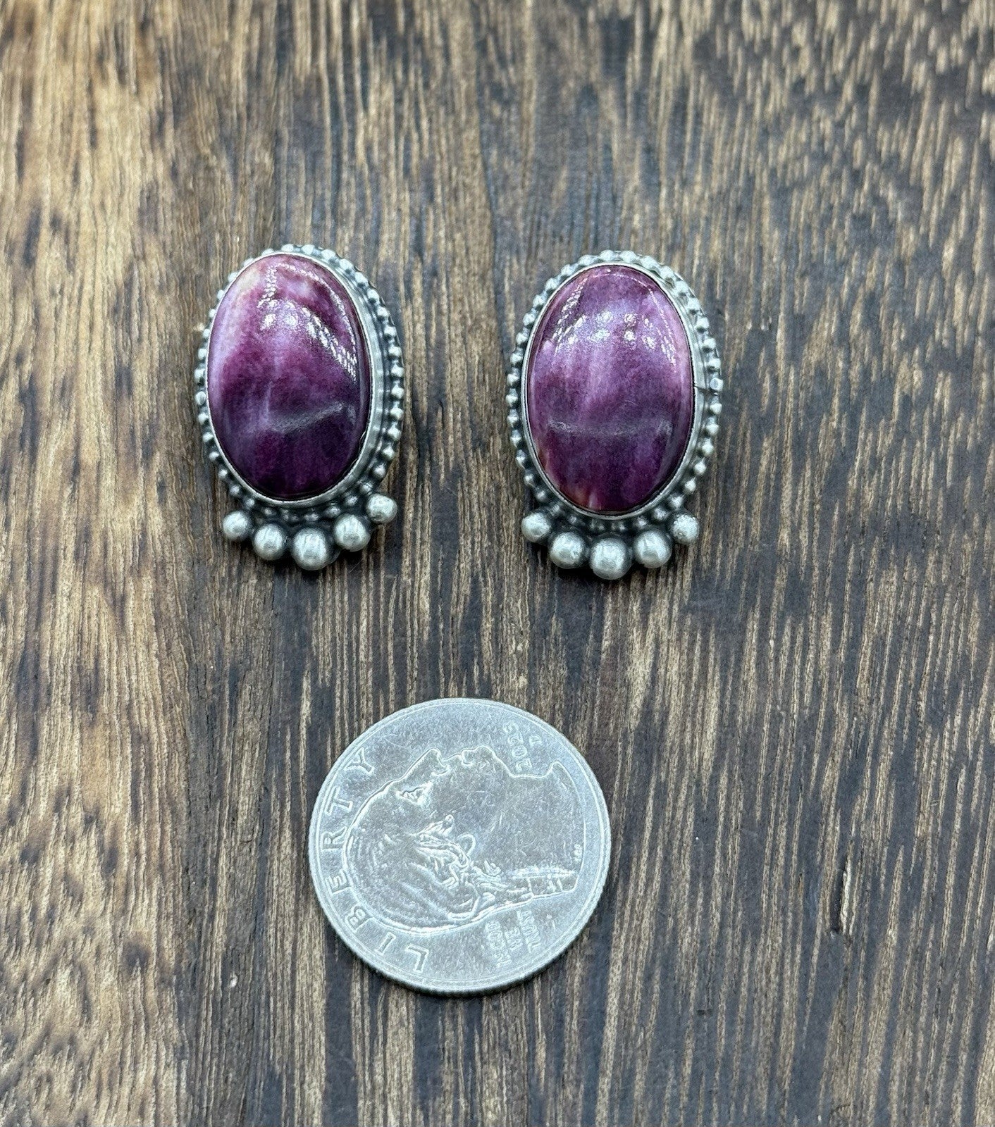 Native Navajo Handmade Sterling Silver Purple Spiny Oyster Post Stud Earrings