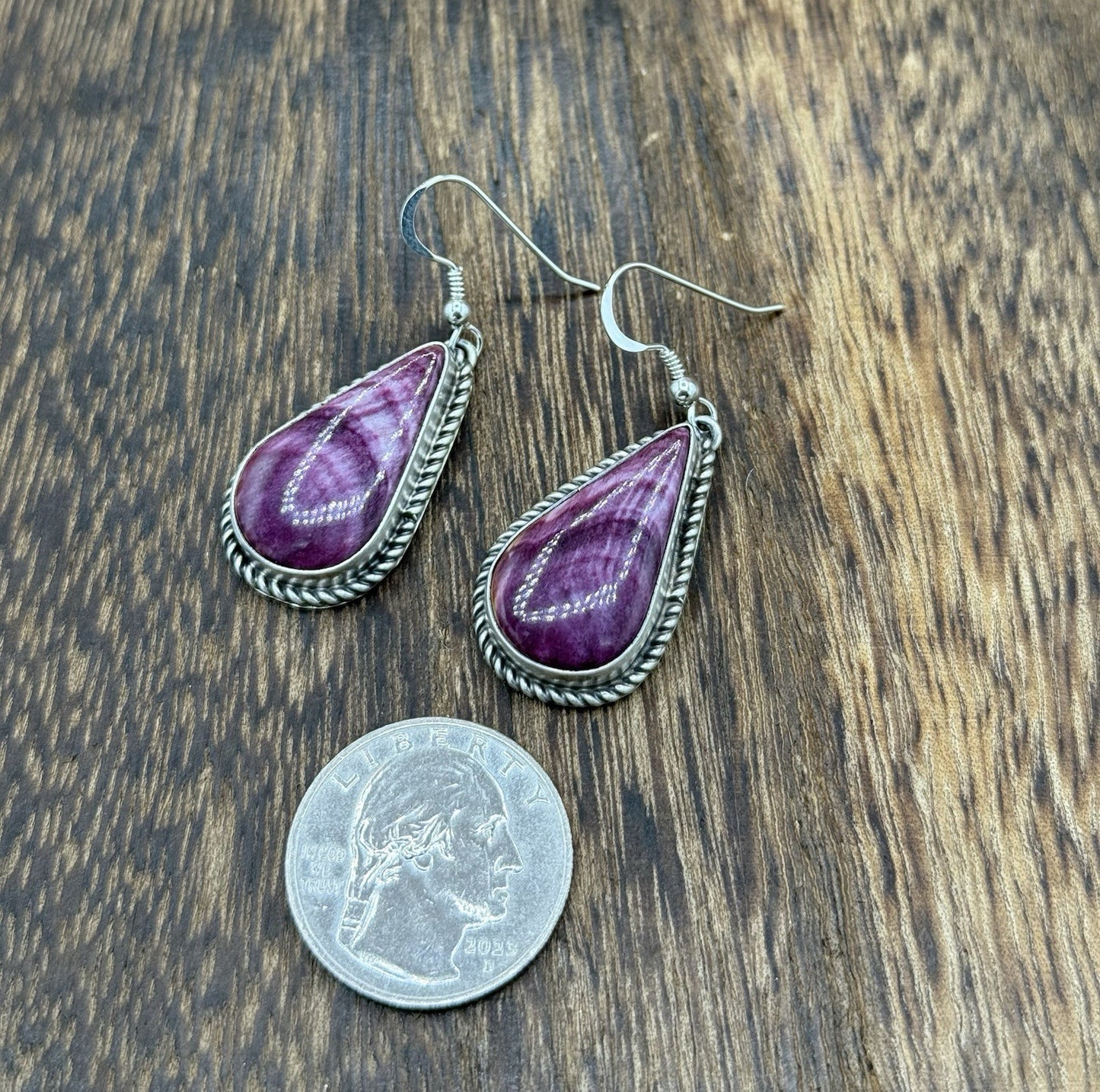 Native Navajo Handmade Sterling Silver Purple Spiny Oyster Shell Dangle Earrings