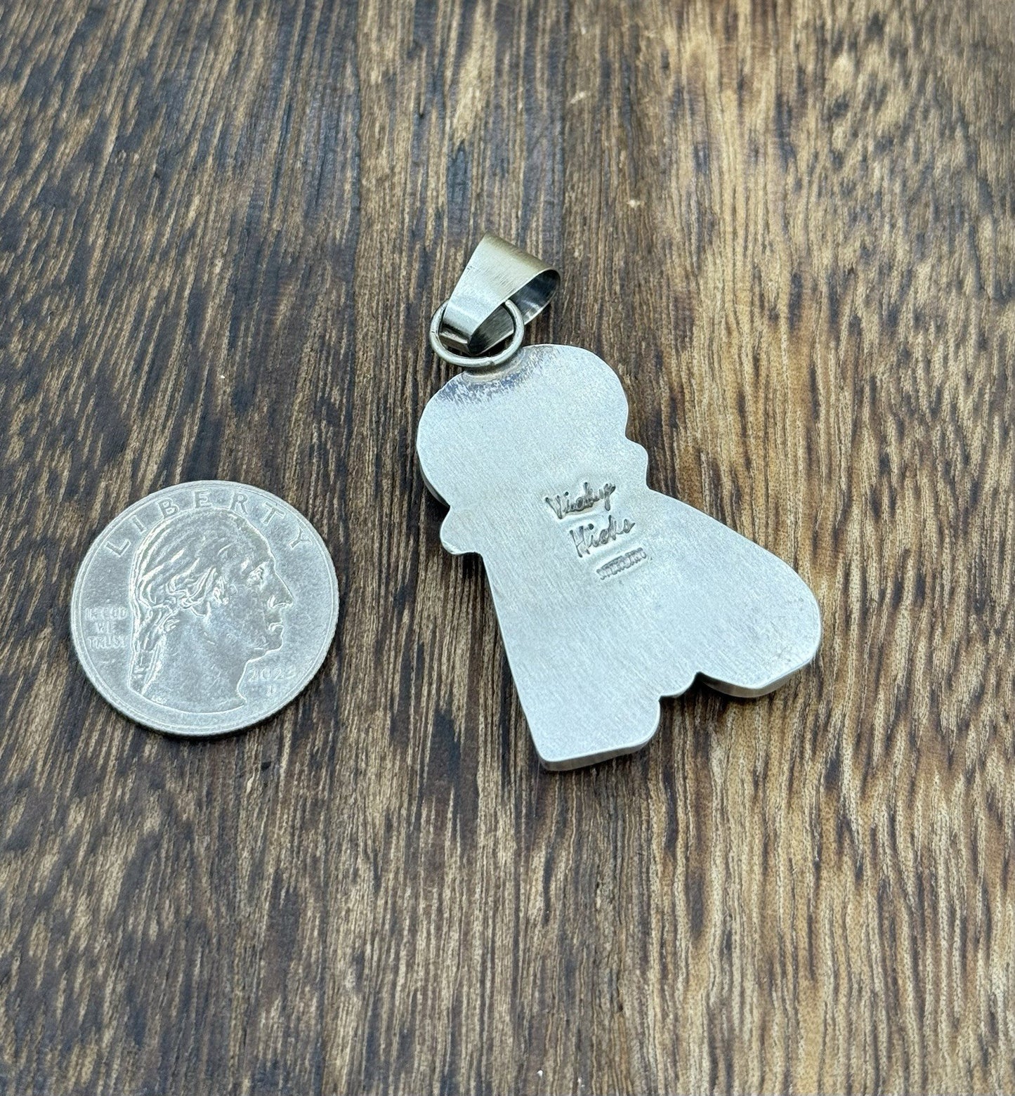 Navajo Handmade Sterling Silver Purple Spiny Oyster Shell Cluster Drop Pendant