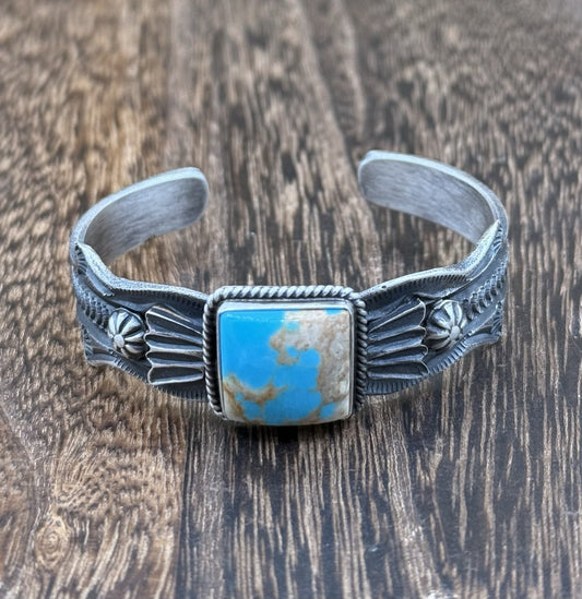 Navajo Handmade Sterling Silver Kingman Turquoise Old look Cast Bracelet