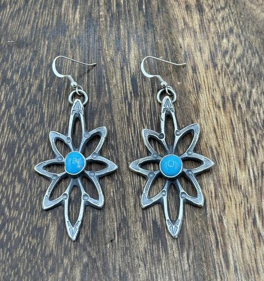 Navajo Handmade Sterling Silver Old Look Kingman Turquoise Earrings Kevin Billah