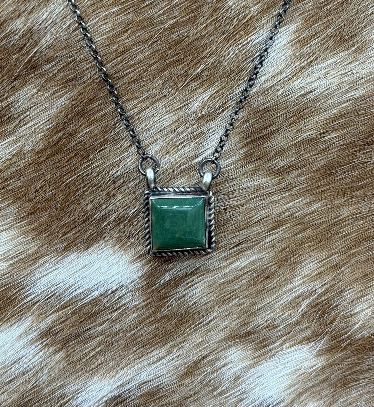 Native Navajo Handmade Silver Kingman Turquoise Cluster Bar Necklace 16”