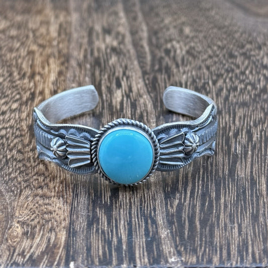 Navajo Handmade Sterling Silver Kingman Turquoise Old look Cast Bracelet