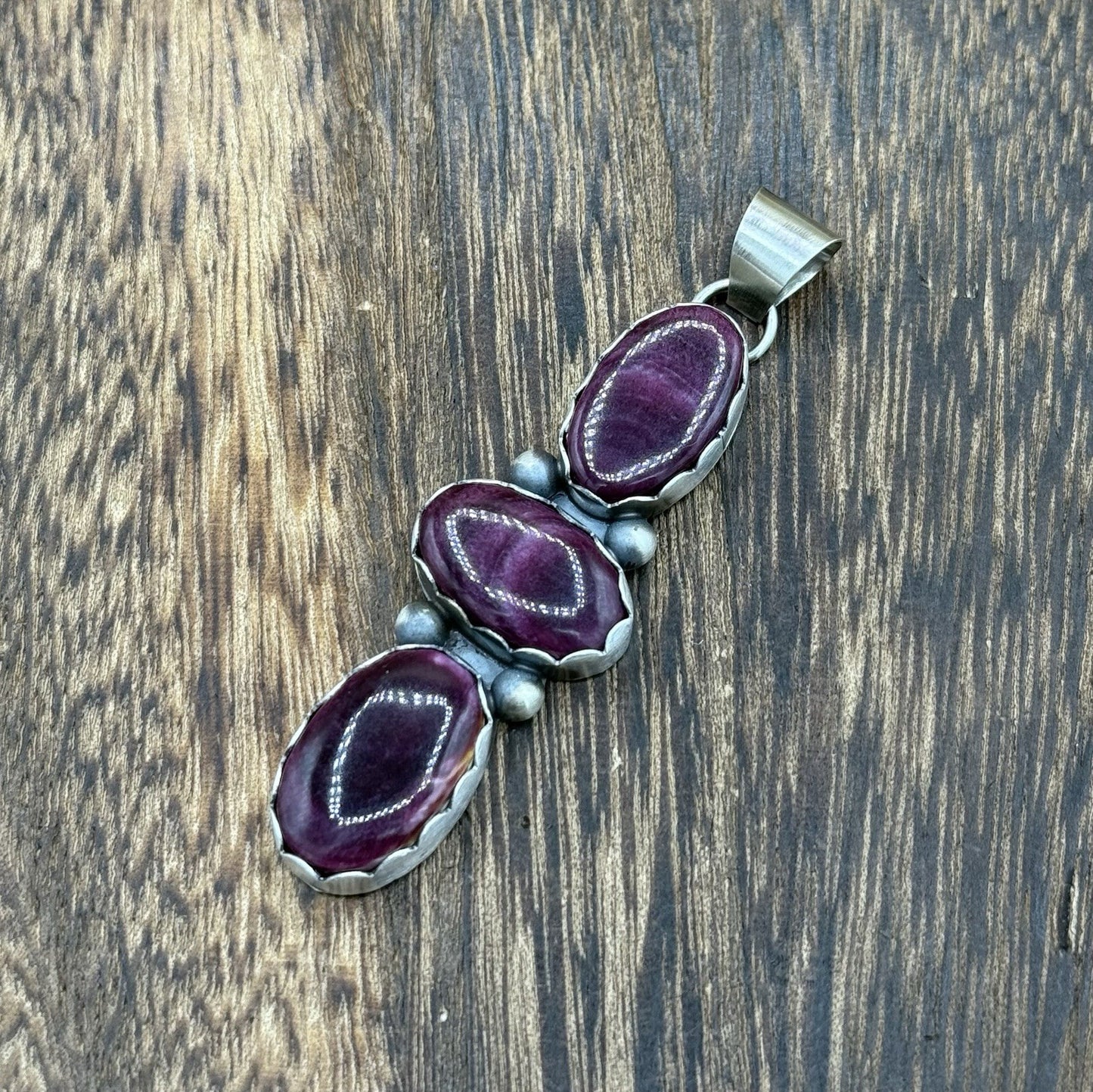 Navajo Handmade Sterling Silver Purple Spiny Oyster Cluster Drop Pendant