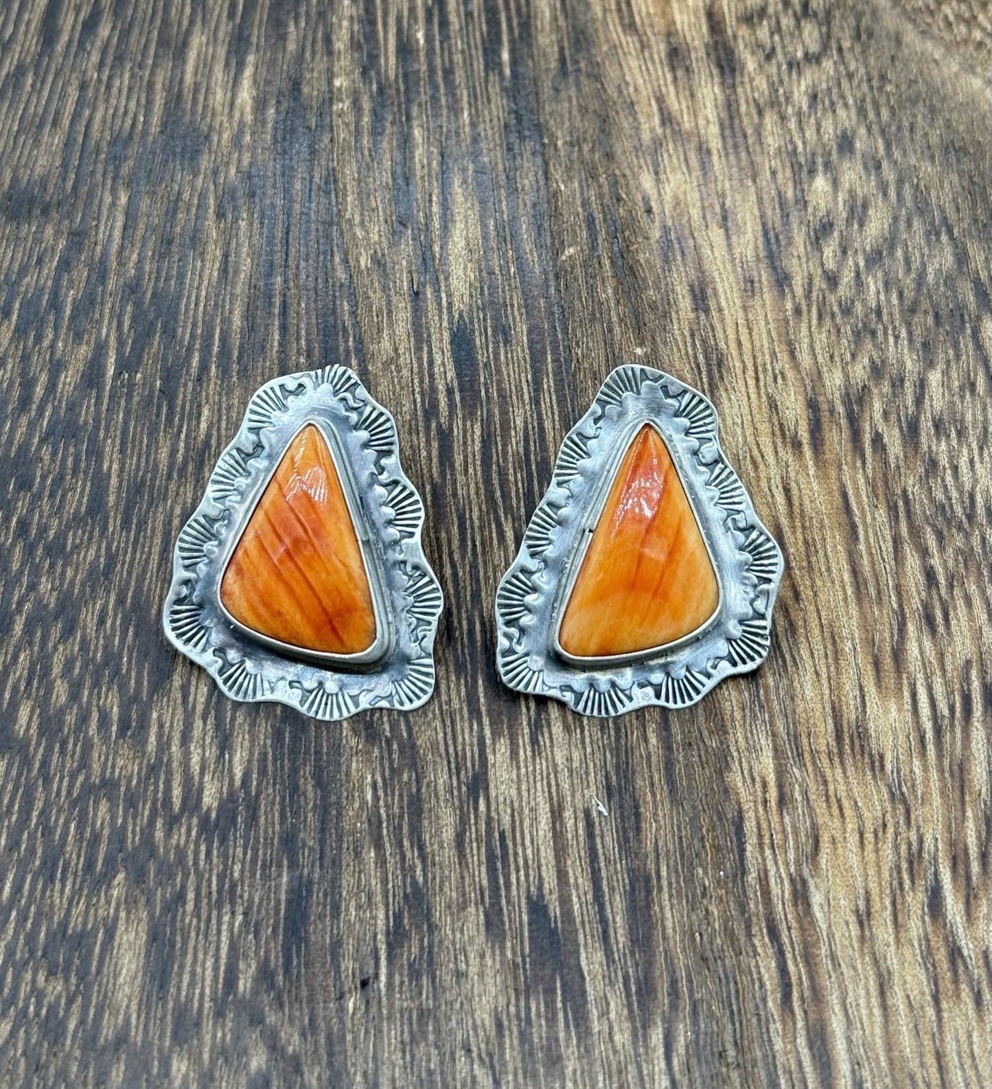 Navajo Handmade Sterling Silver Orange Spiny Oyster Shell Stamped Post Earrings