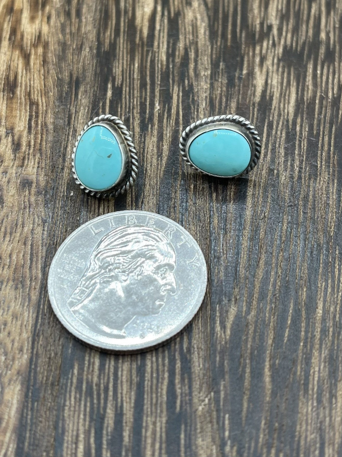 Navajo Handmade Sterling Silver Kingman Turquoise Post Stud Earrings Byron Begay