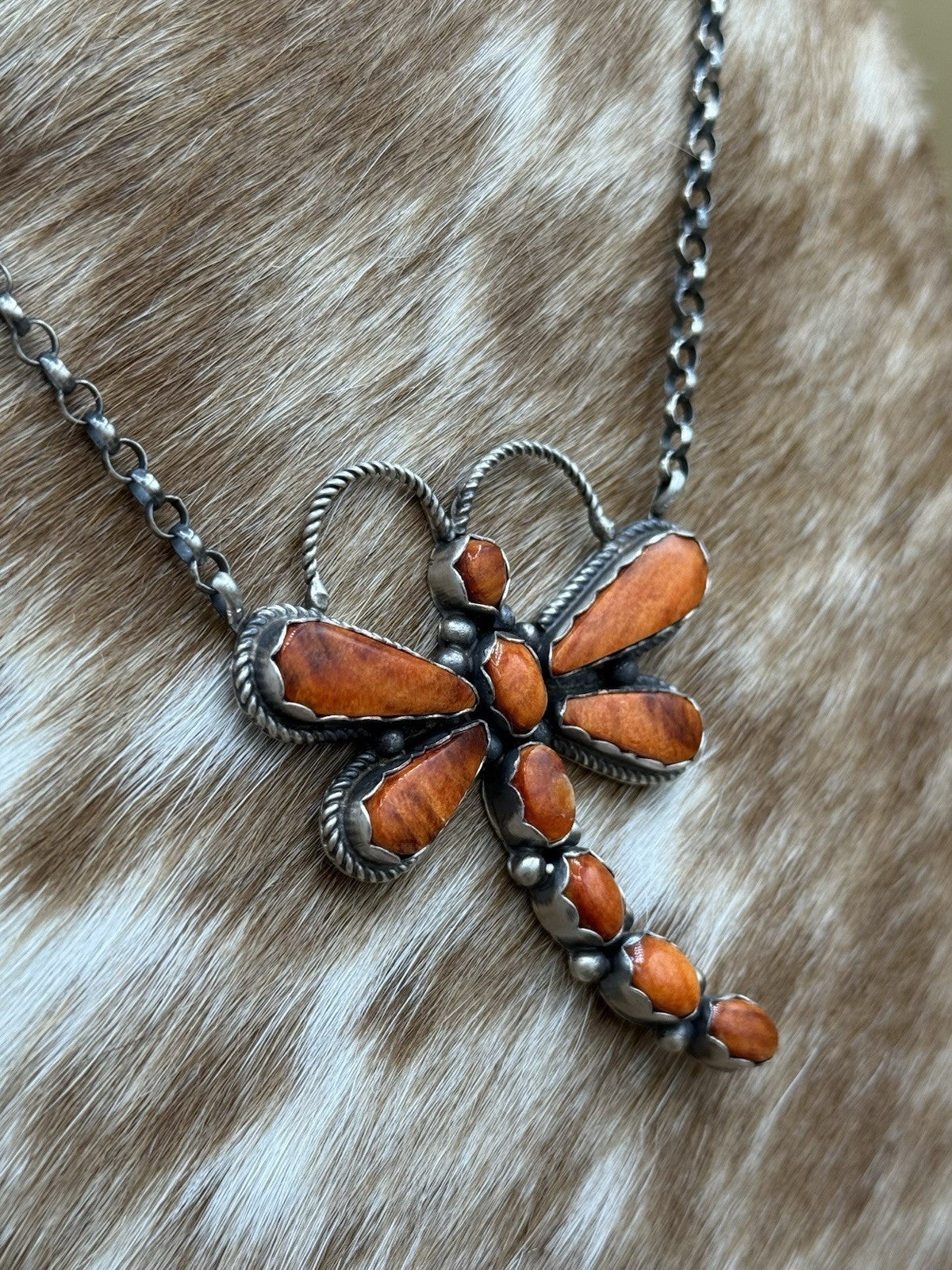 Navajo Handmade Sterling Silver Orange Spiny Oyster Dragonfly Bar Necklace 18”