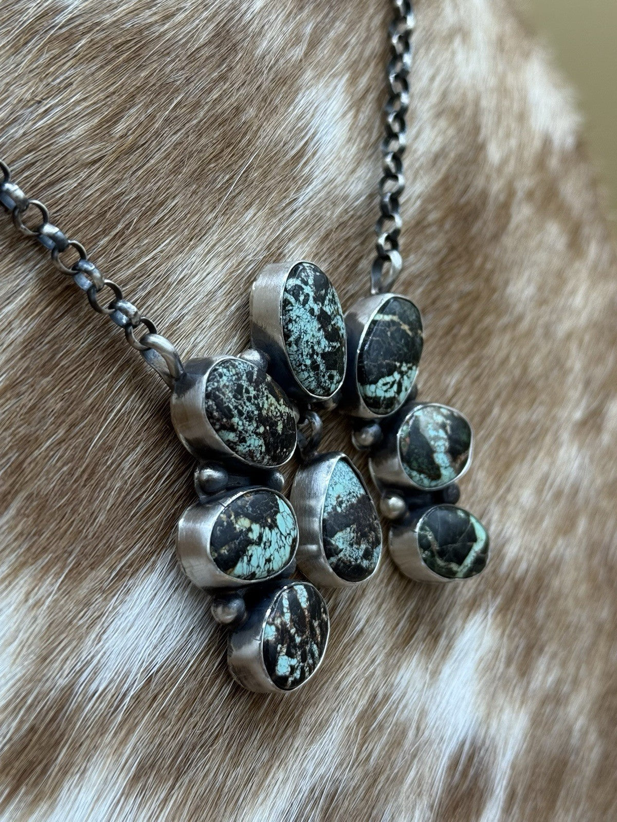 Navajo Handmade Sterling Silver Blackjack Turquoise Cluster Naja Necklace 18”