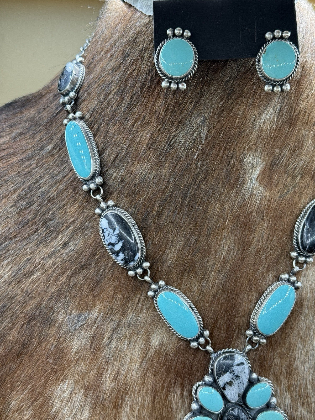 Navajo Handmade Sterling Silver Turquoise &White Buffalo Cluster Lariat Necklace