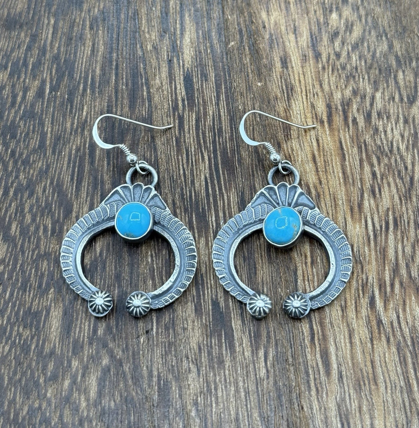 Navajo Handmade Sterling Silver Old Look Kingman Turquoise Earrings Kevin Billah