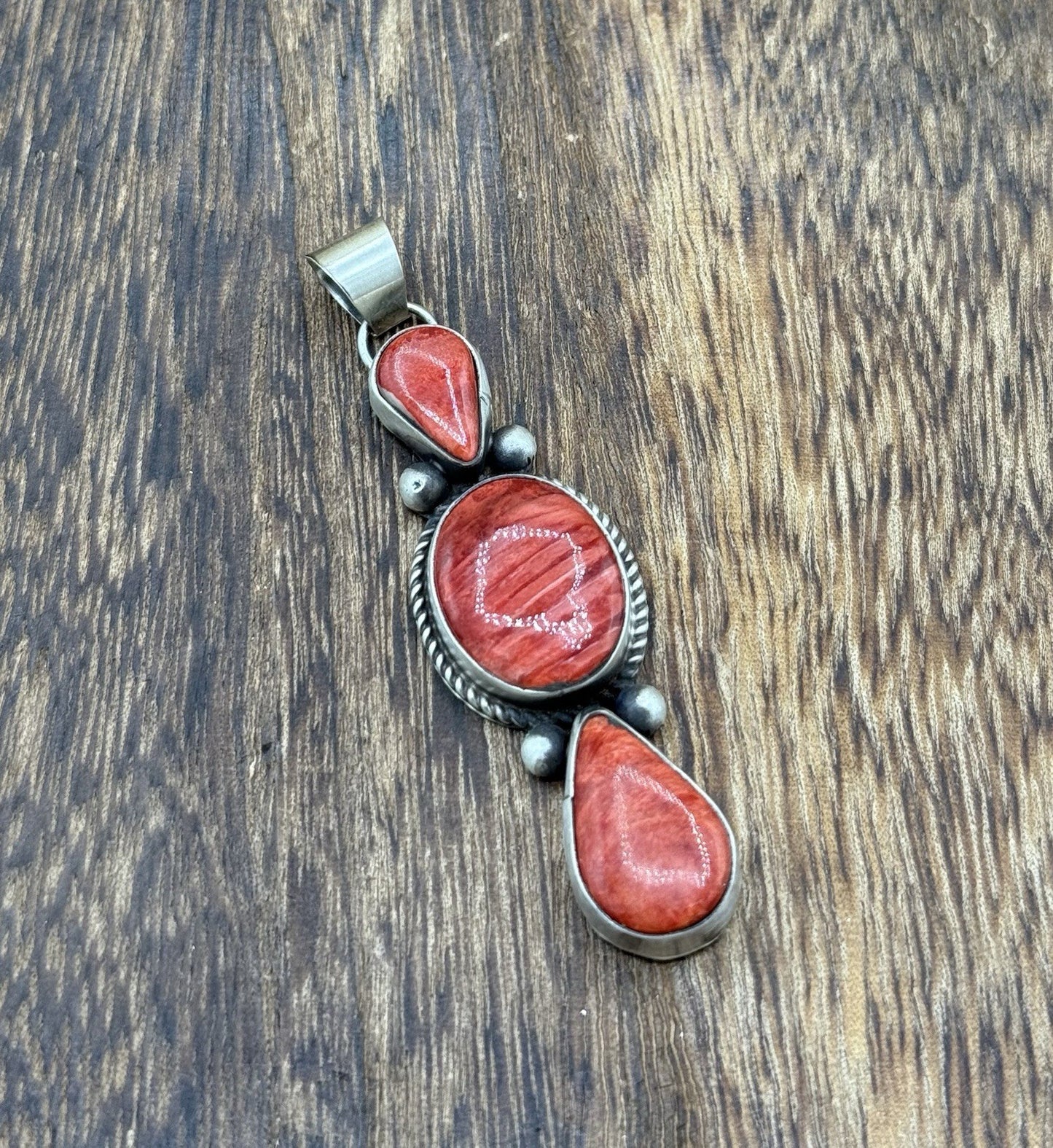 Navajo Handmade Sterling Silver Red Spiny Oyster Shell Cluster Drop Pendant
