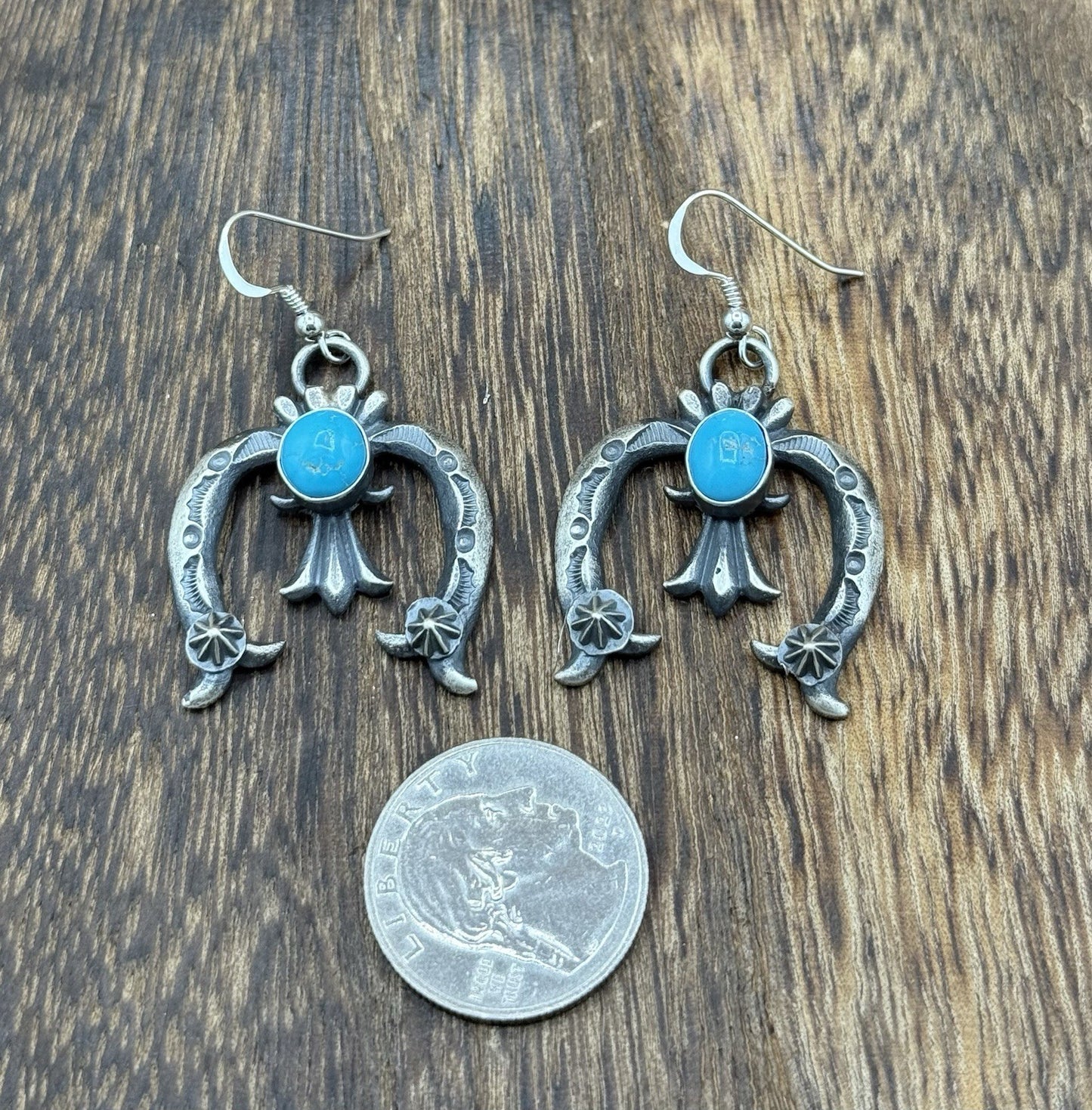 Navajo Handmade Sterling Silver Old Look Kingman Turquoise Earrings Kevin Billah