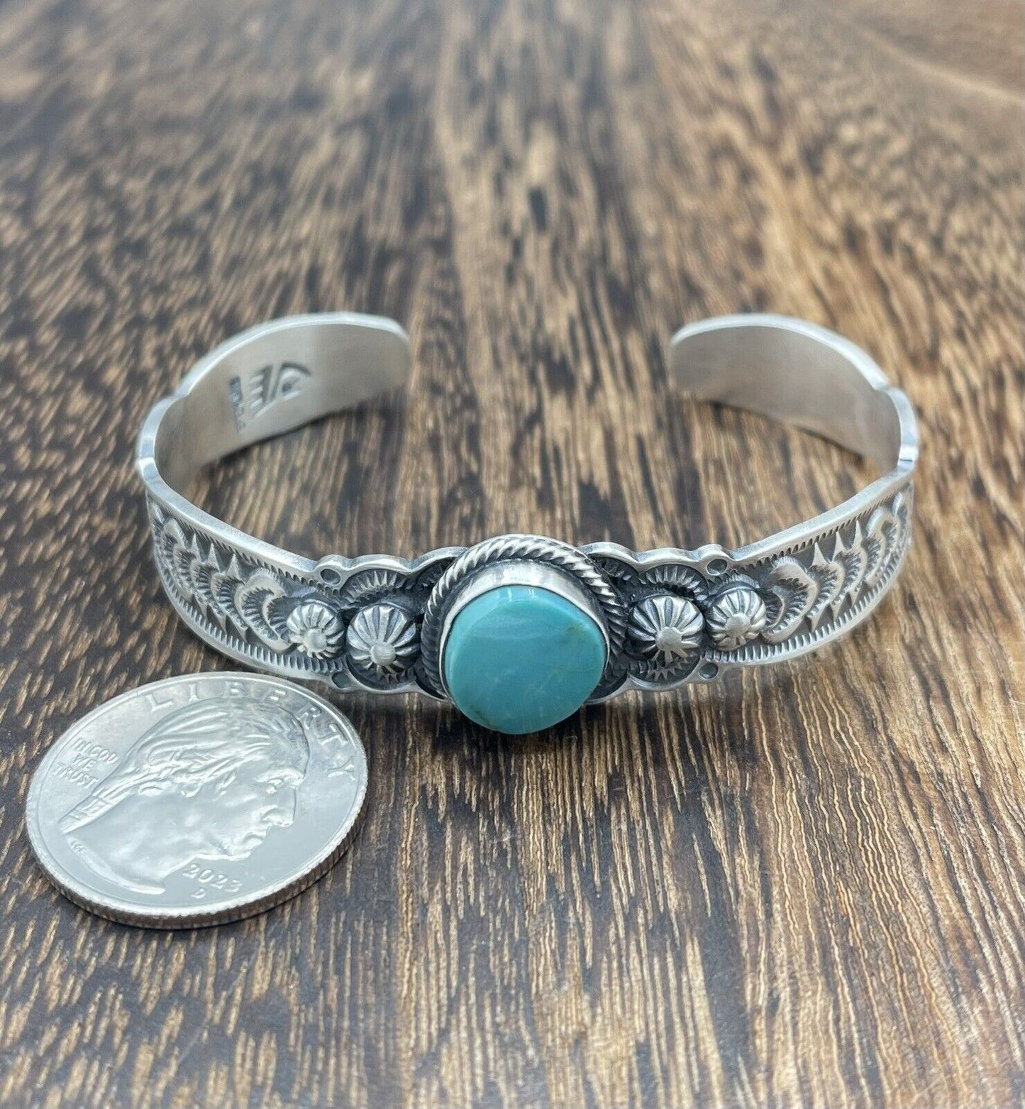 Native American Navajo Handmade Sterling Silver Natural Turquoise Cuff Bracelet