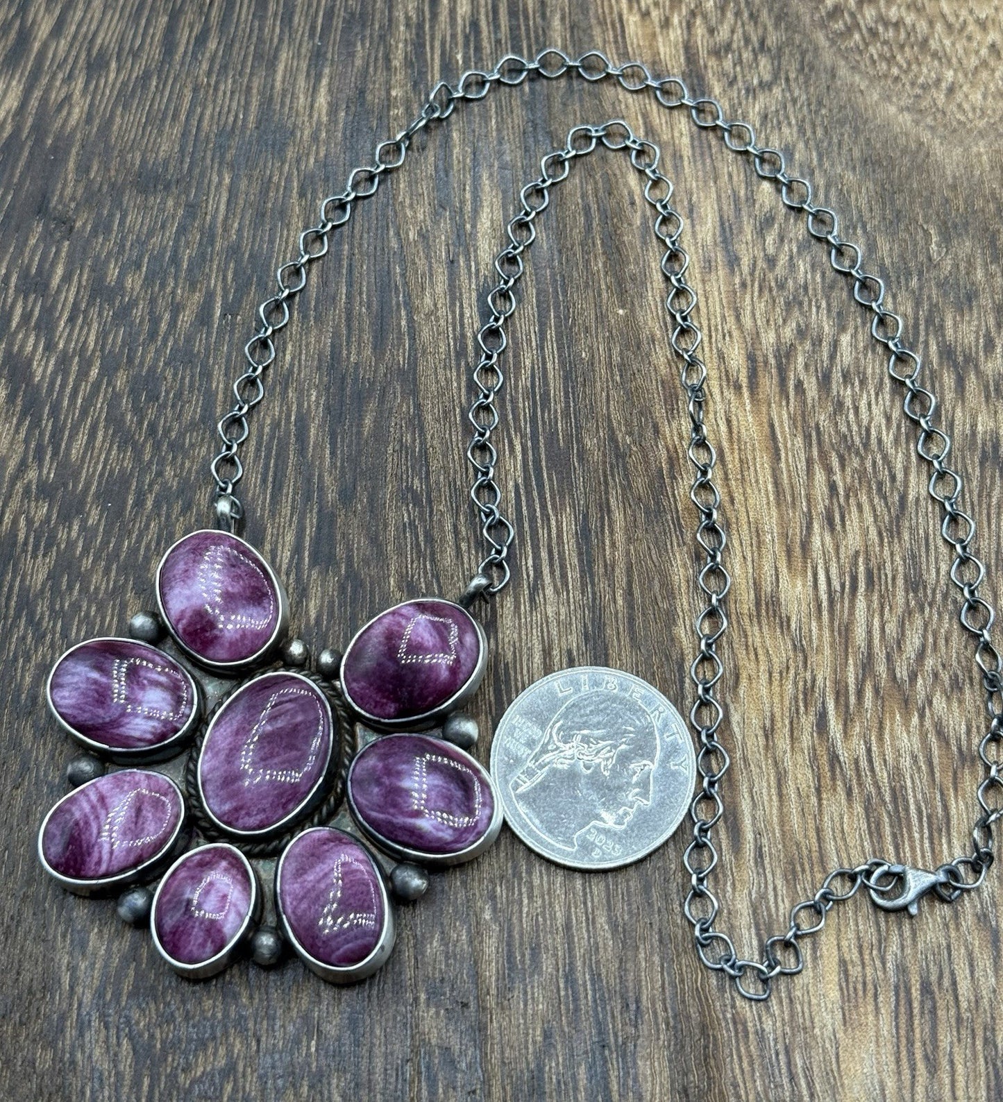 Navajo Handmade Sterling Silver Purple Spiny Oyster Cluster Bar Necklace 18”