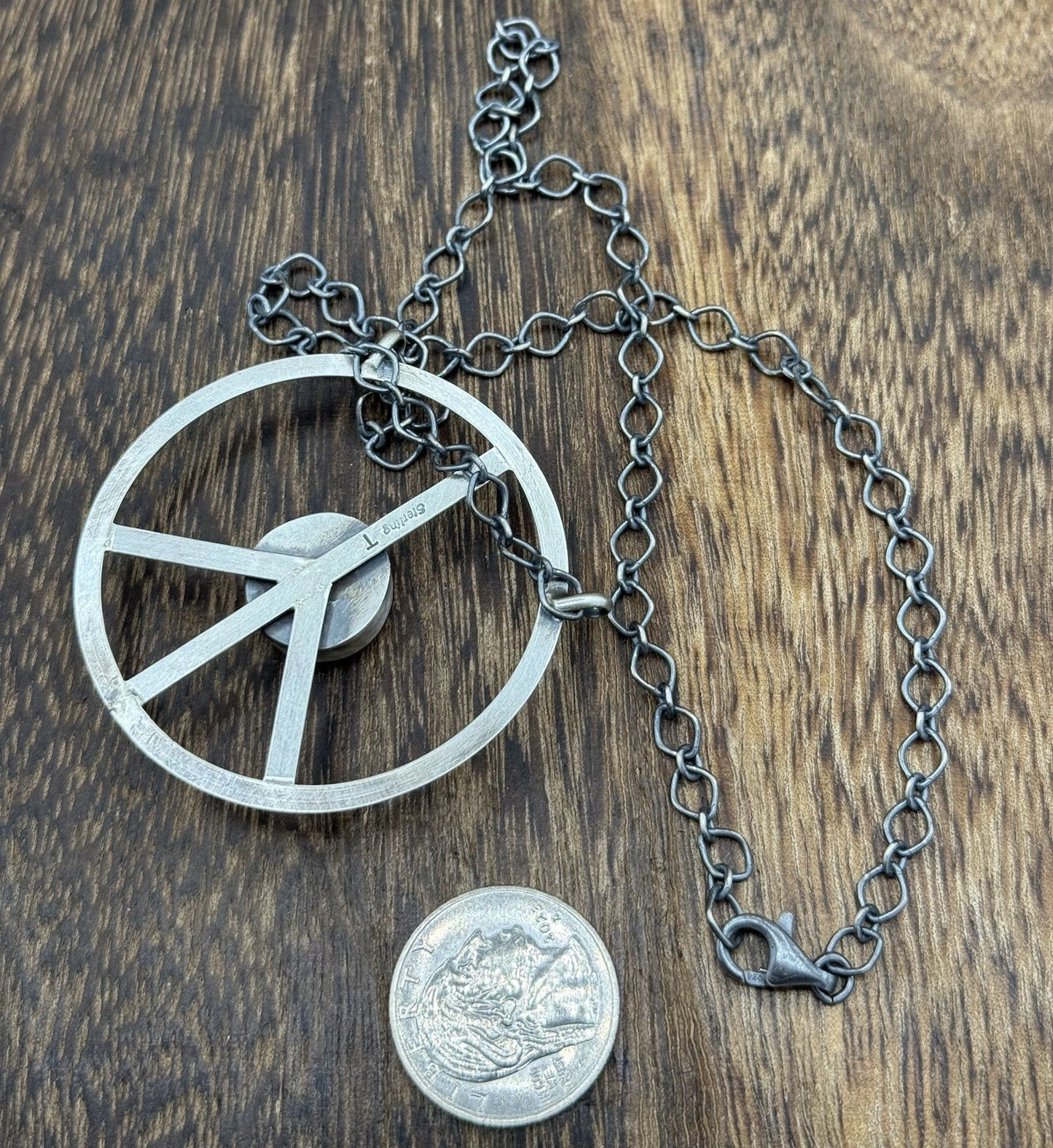 Navajo handmade Sterling Silver Spiny Oyster Shell Peace Hippie Necklace 18”