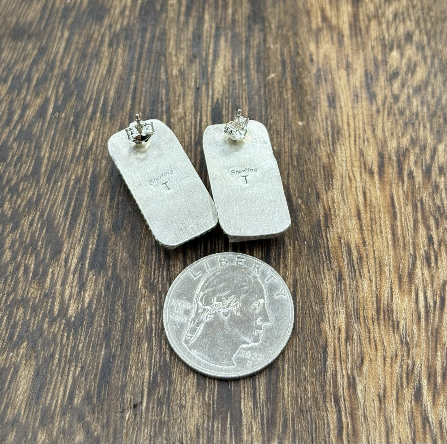 Navajo Handmade Sterling Silver Orange Spiny Oyster Shell Post Stud Earrings