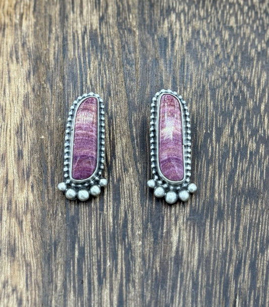 Native Navajo Handmade Sterling Silver Purple Spiny Oyster Post Stud Earrings