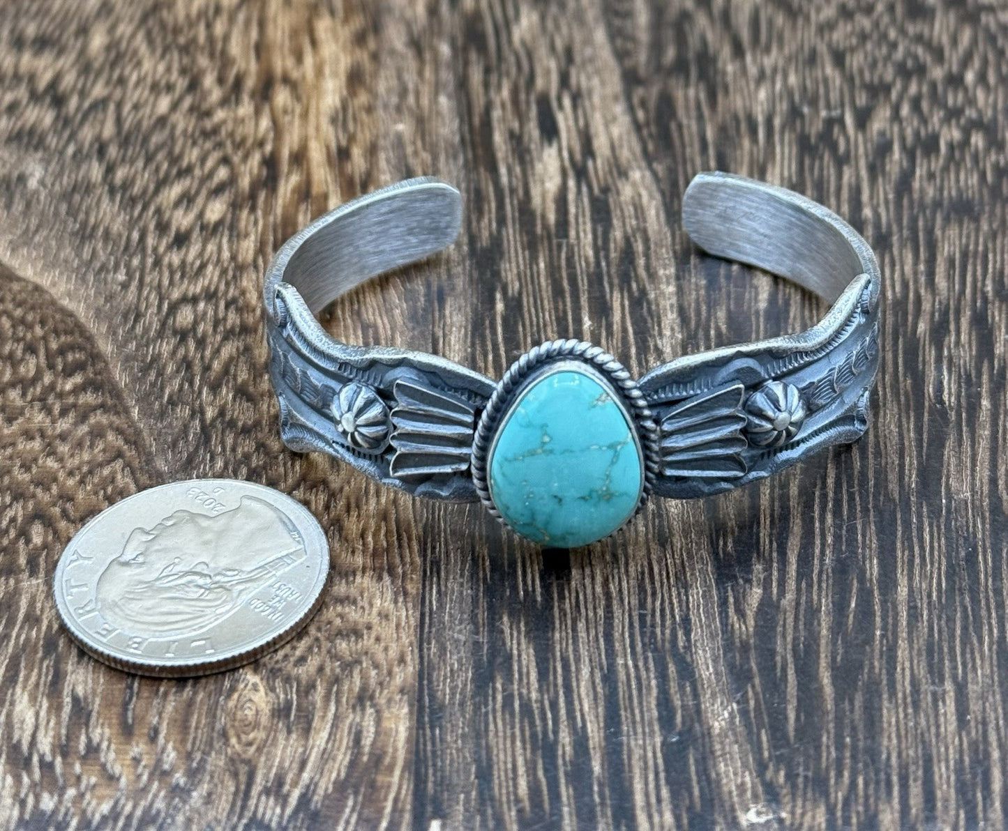 Navajo Handmade Sterling Silver Emerald Valley Turquoise Old look Cast Bracelet