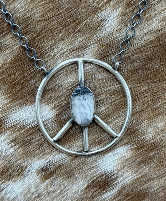 Navajo handmade Sterling Silver White Buffalo Peace Hippie Necklace 18”