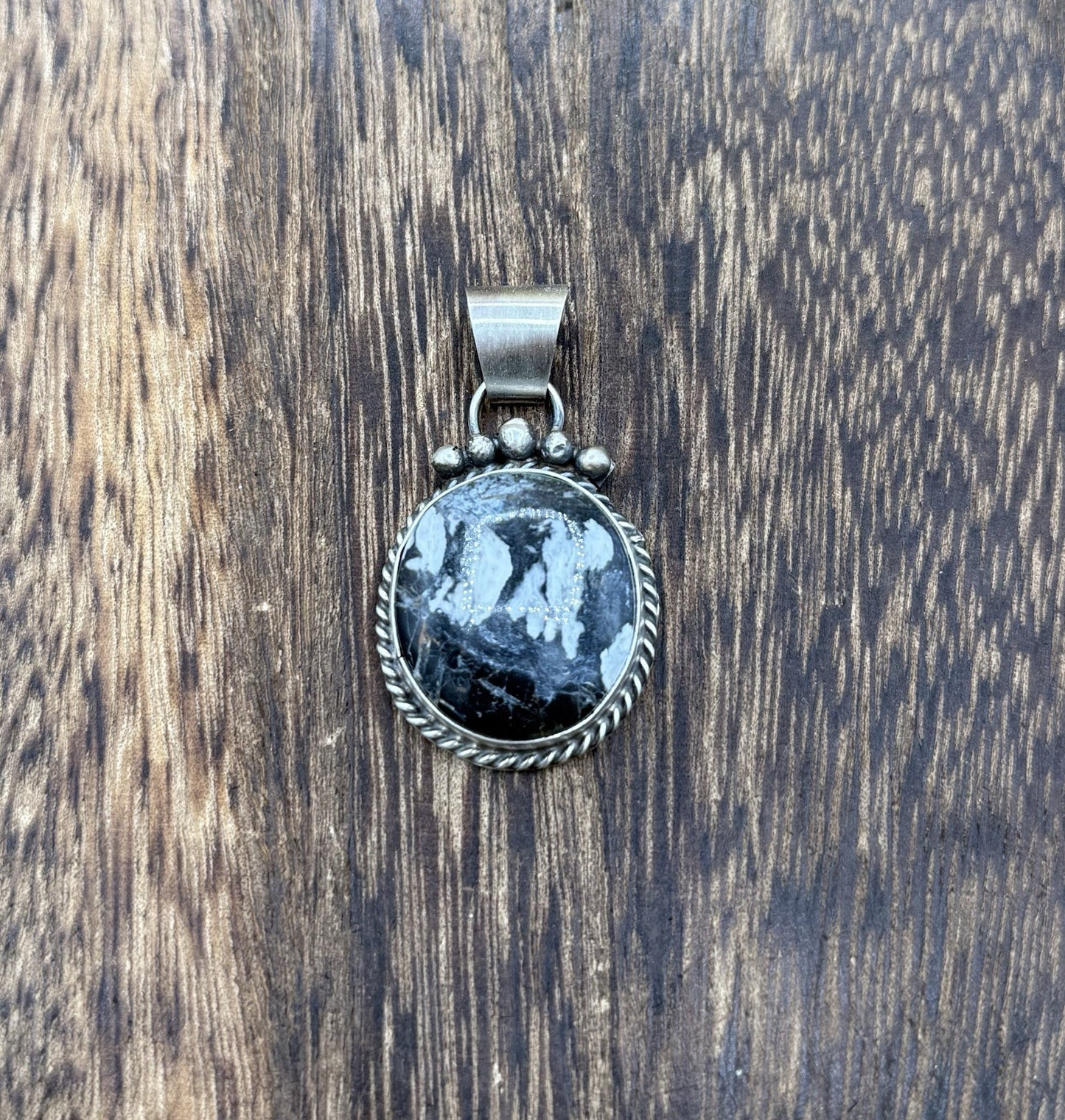 Native American Navajo Handmade Sterling Silver White Buffalo Pendant Old Look