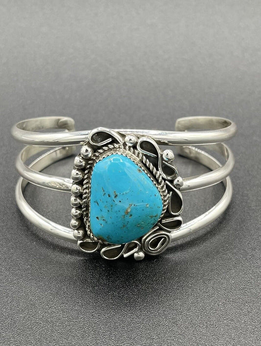 Native American Sterling Silver Navajo Handmade Natural Turquoise Cuff Bracelet