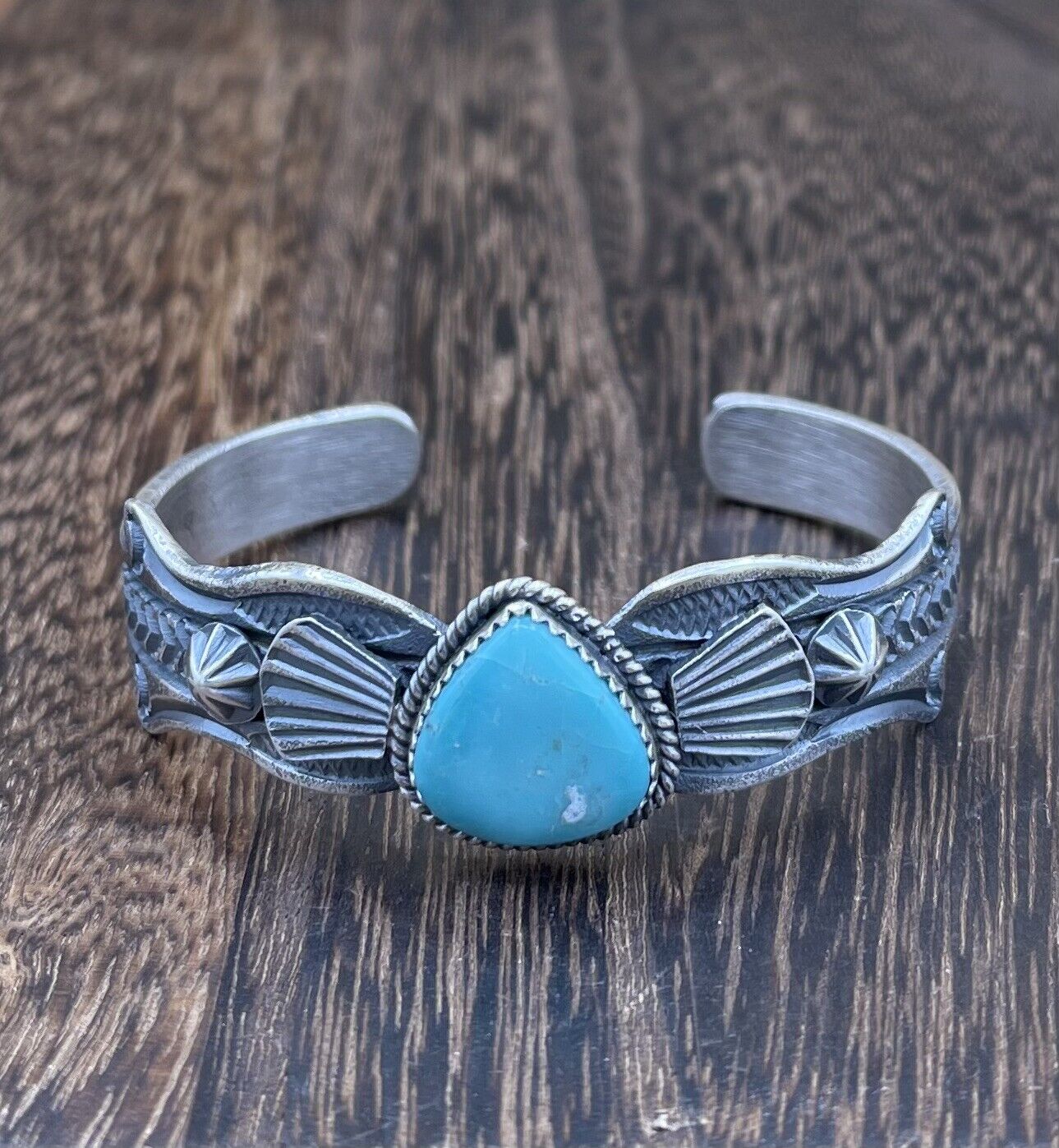 Native American Navajo Handmade Silver Kingman Turquoise Old look Bracelet