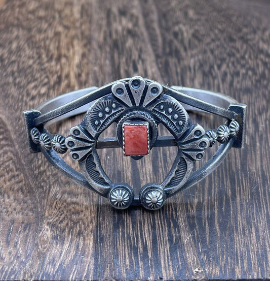 Native American Silver Navajo Handmade Red Spiny Oyster Old look Naja Bracelet