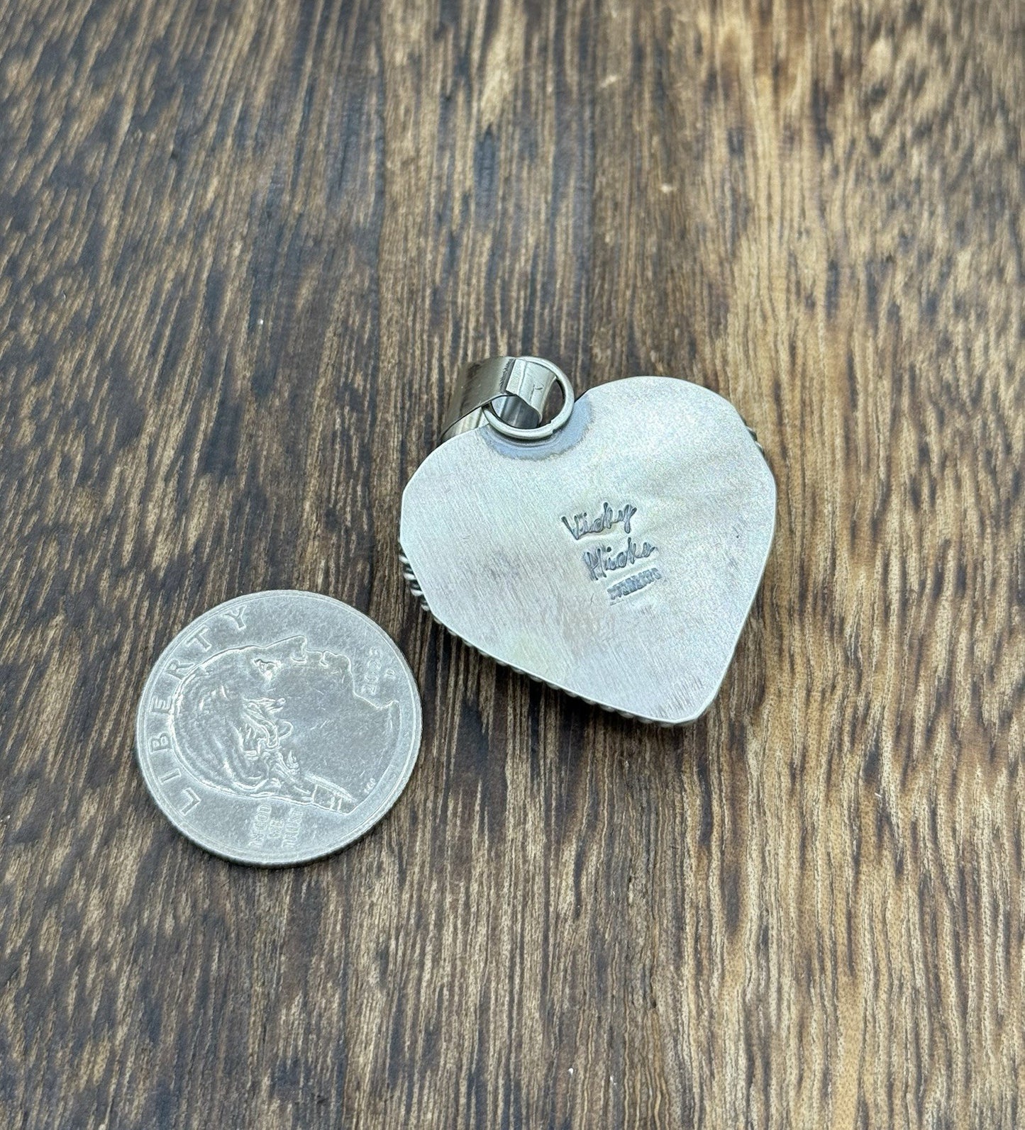 Navajo Handmade Sterling Silver Purple Spiny Oyster Shell Heart Shaped Pendant