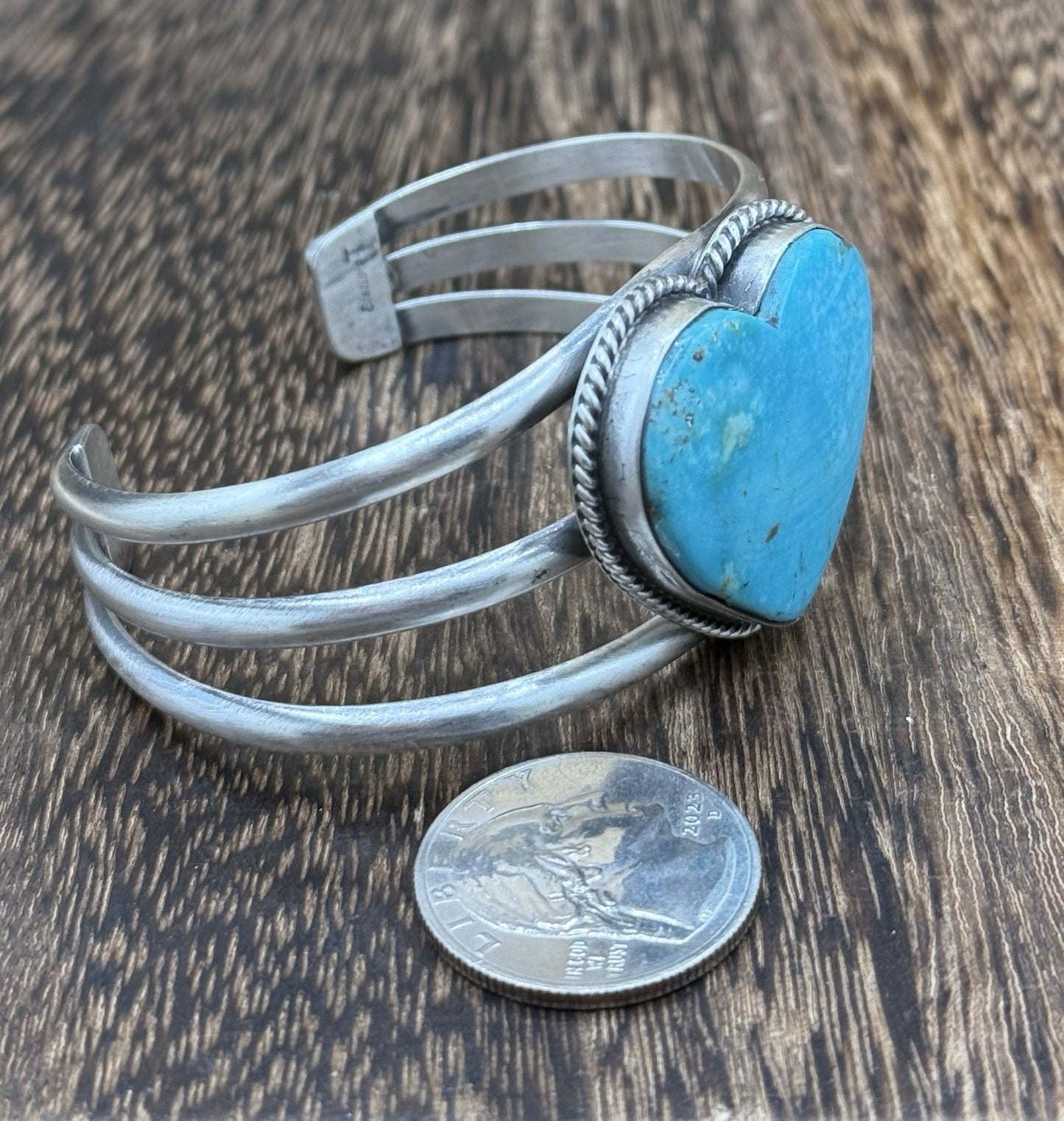 Native American Navajo Handmade Sterling Silver Kingman Turquoise Cuff Bracelet