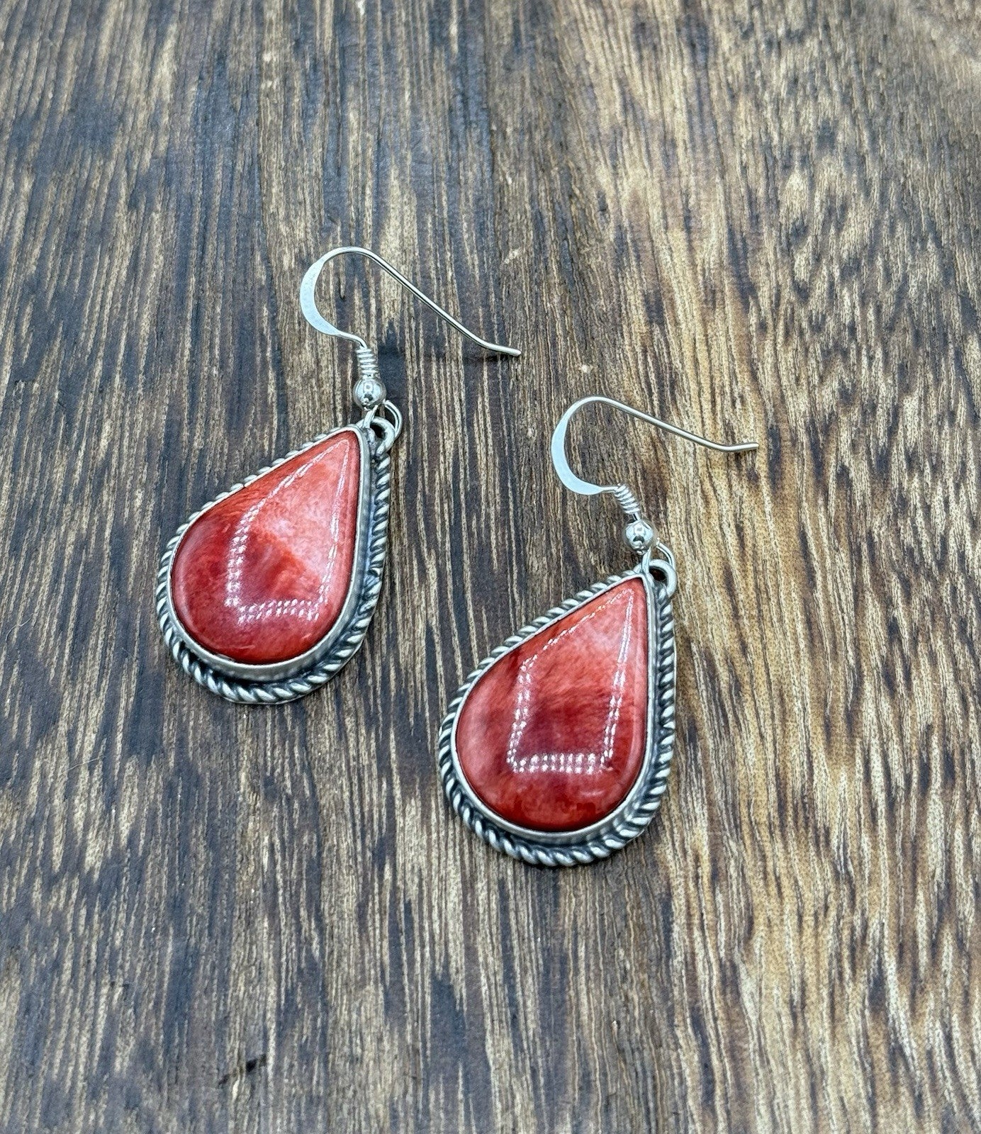 Native Navajo Handmade Sterling Silver Red Spiny Oyster Shell Dangle Earrings