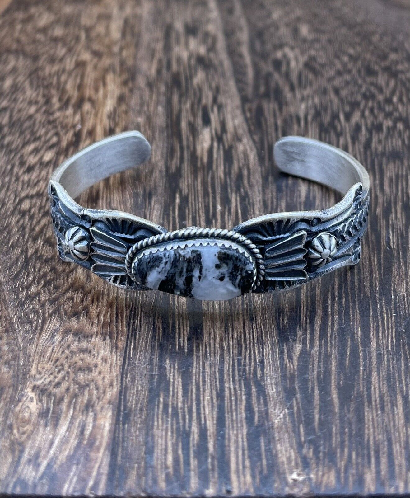 Native American Sterling Silver Navajo Handmade White Buffalo Old look Bracelet