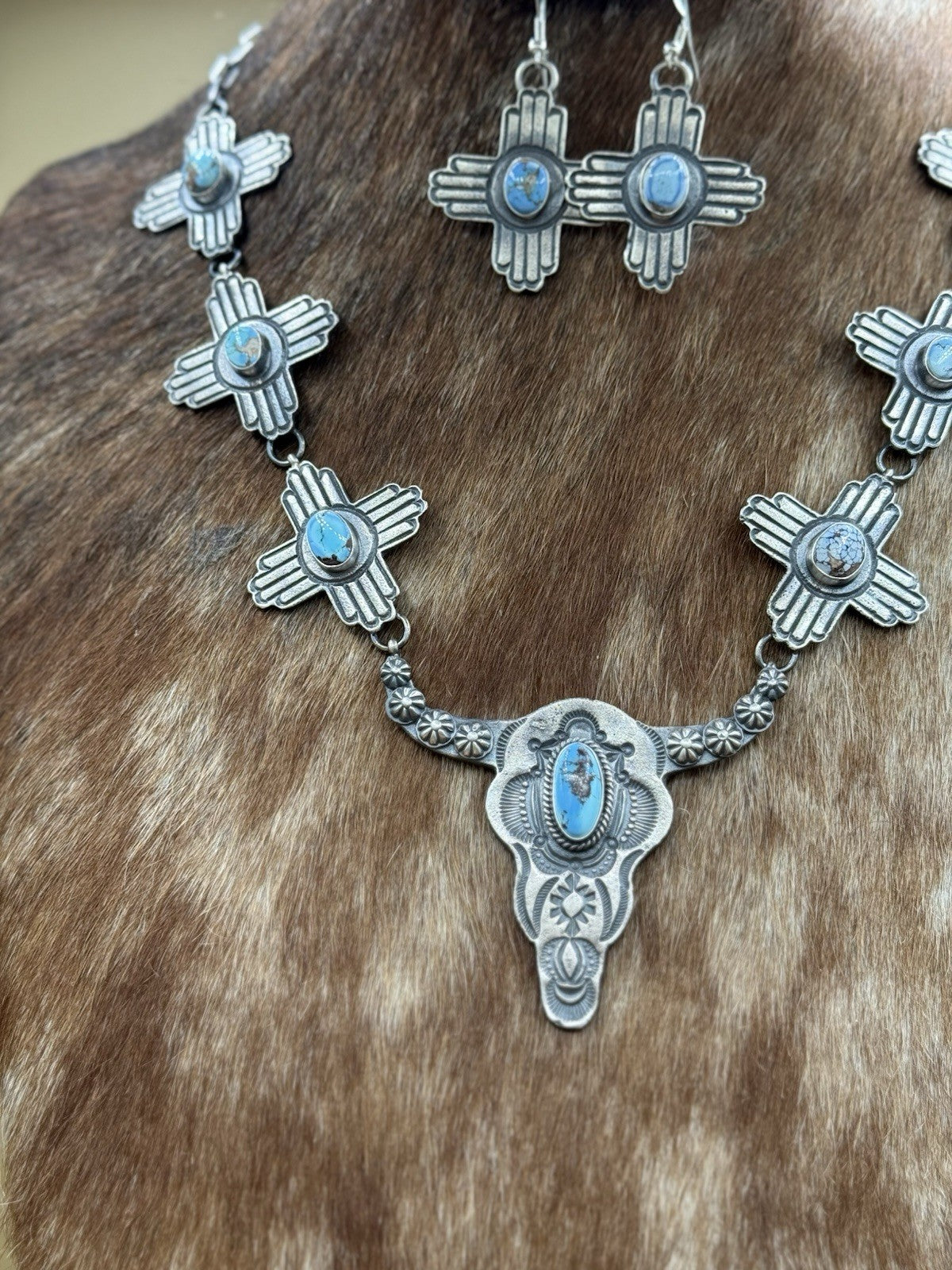 Navajo Handmade Sterling Silver Golden Hills Turquoise Longhorn Zia Necklace Set