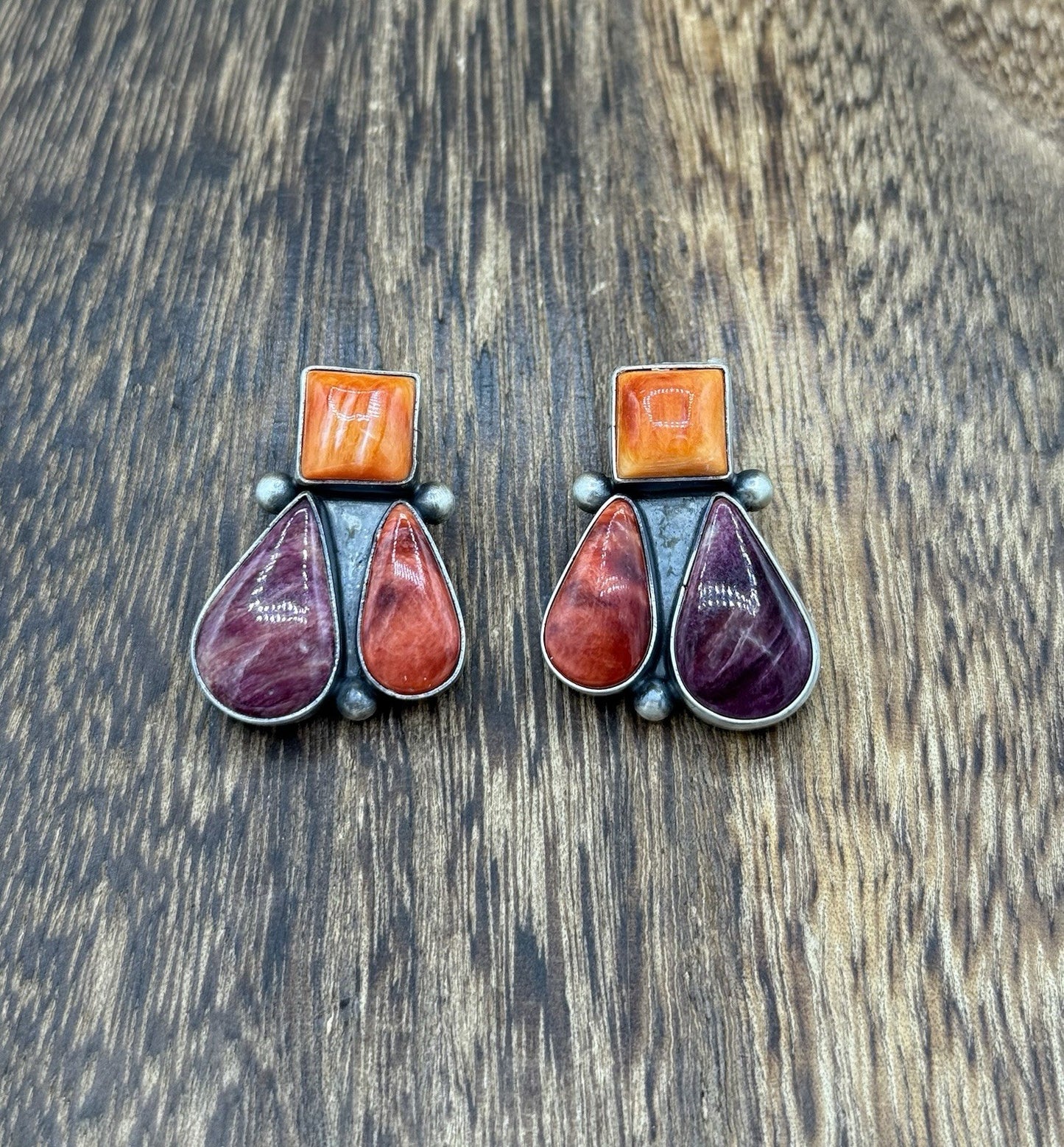 Navajo Handmade Sterling Silver Multi Color Spiny Oyster Shell Cluster Earrings