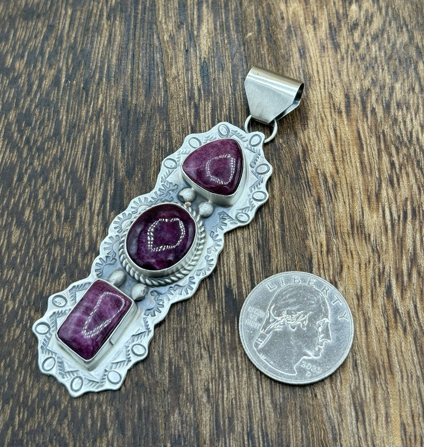 Navajo Handmade Sterling Silver Spiny Oyster Shell Stamped Drop Pendant