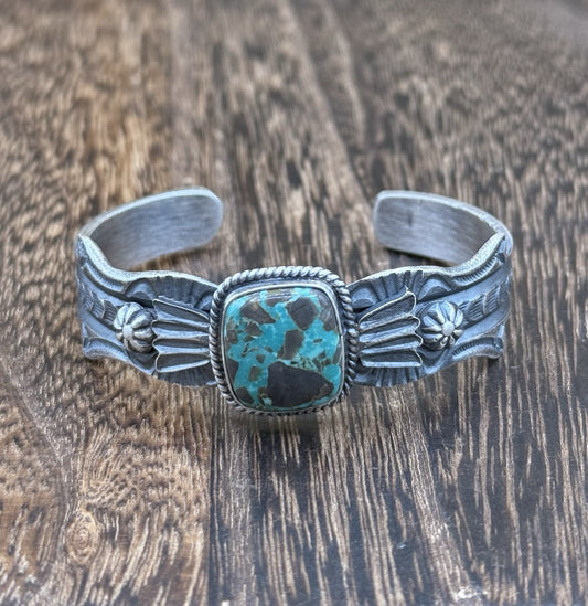 Navajo Handmade Sterling Silver Royston Turquoise Old look Cast Bracelet